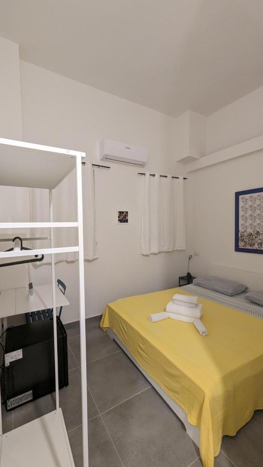 Standard Double Room photo 3