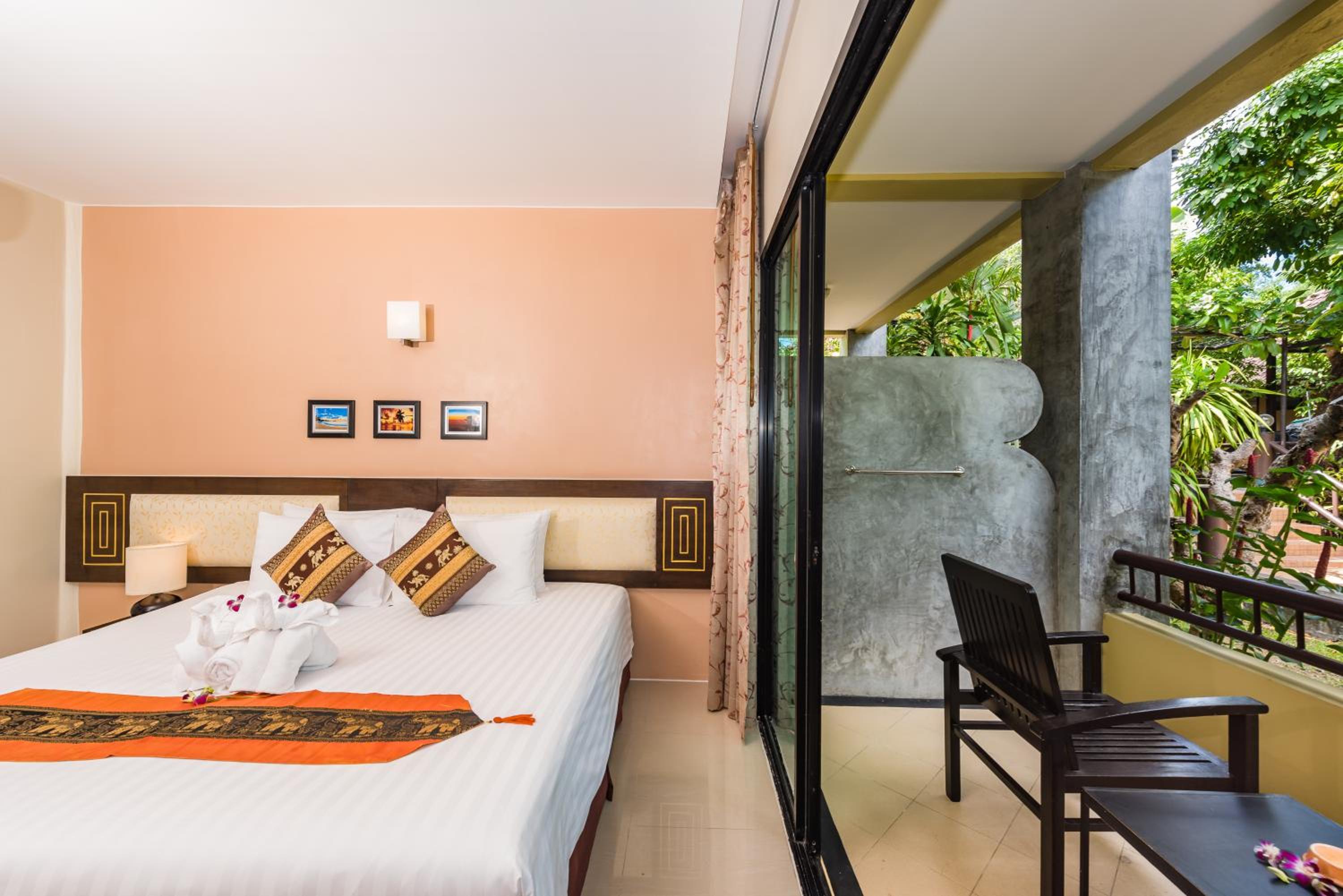Superior Double or Twin Room - Photo 20