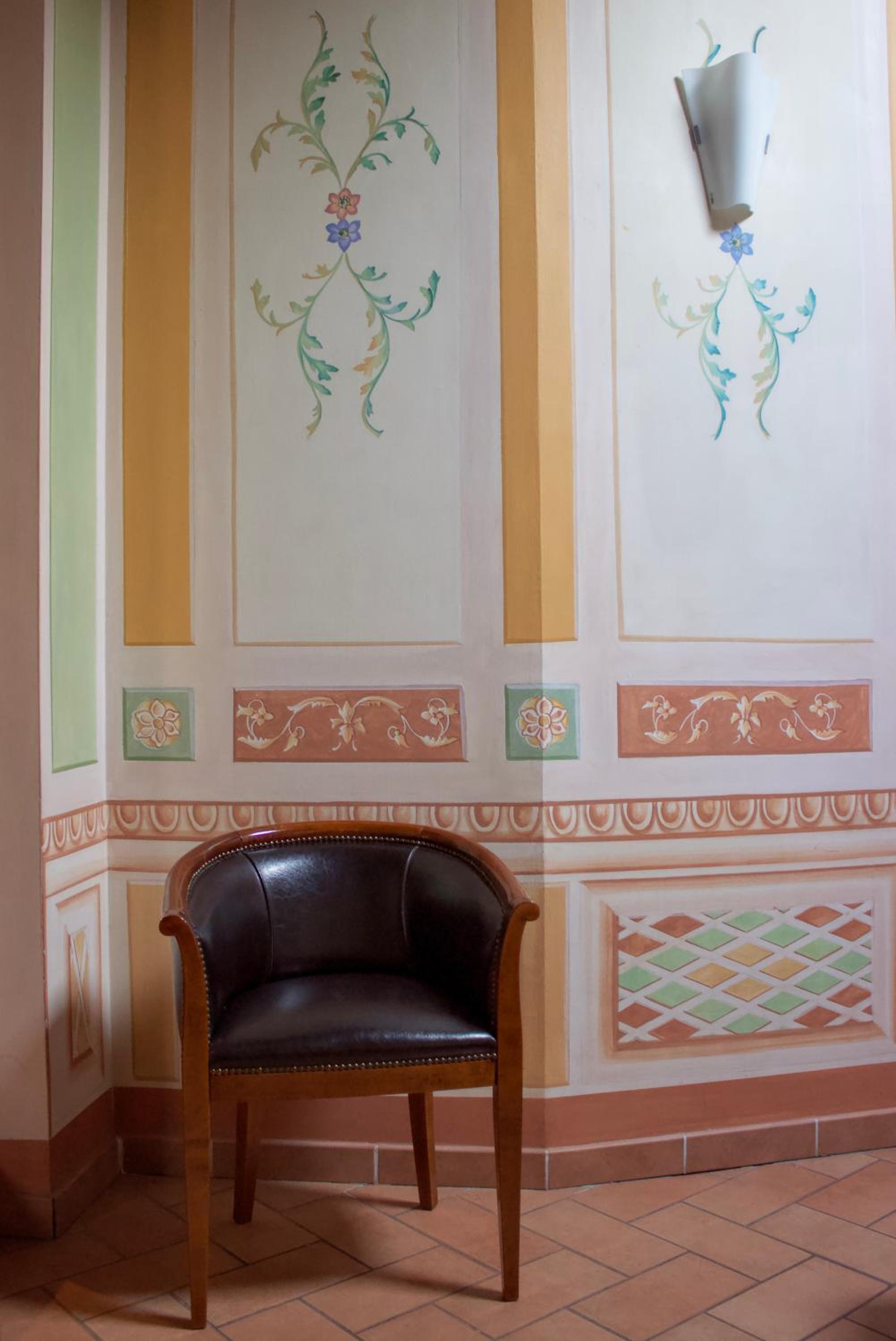Superior Double or Twin Room with City View photo 2