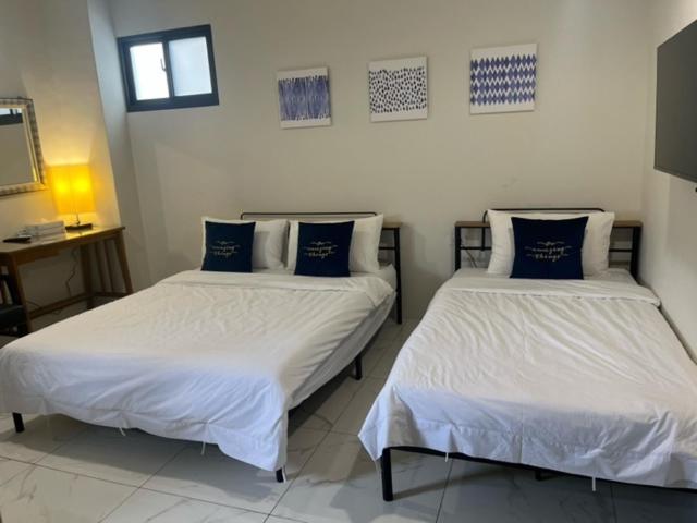 Triple Room with Private Bathroom
