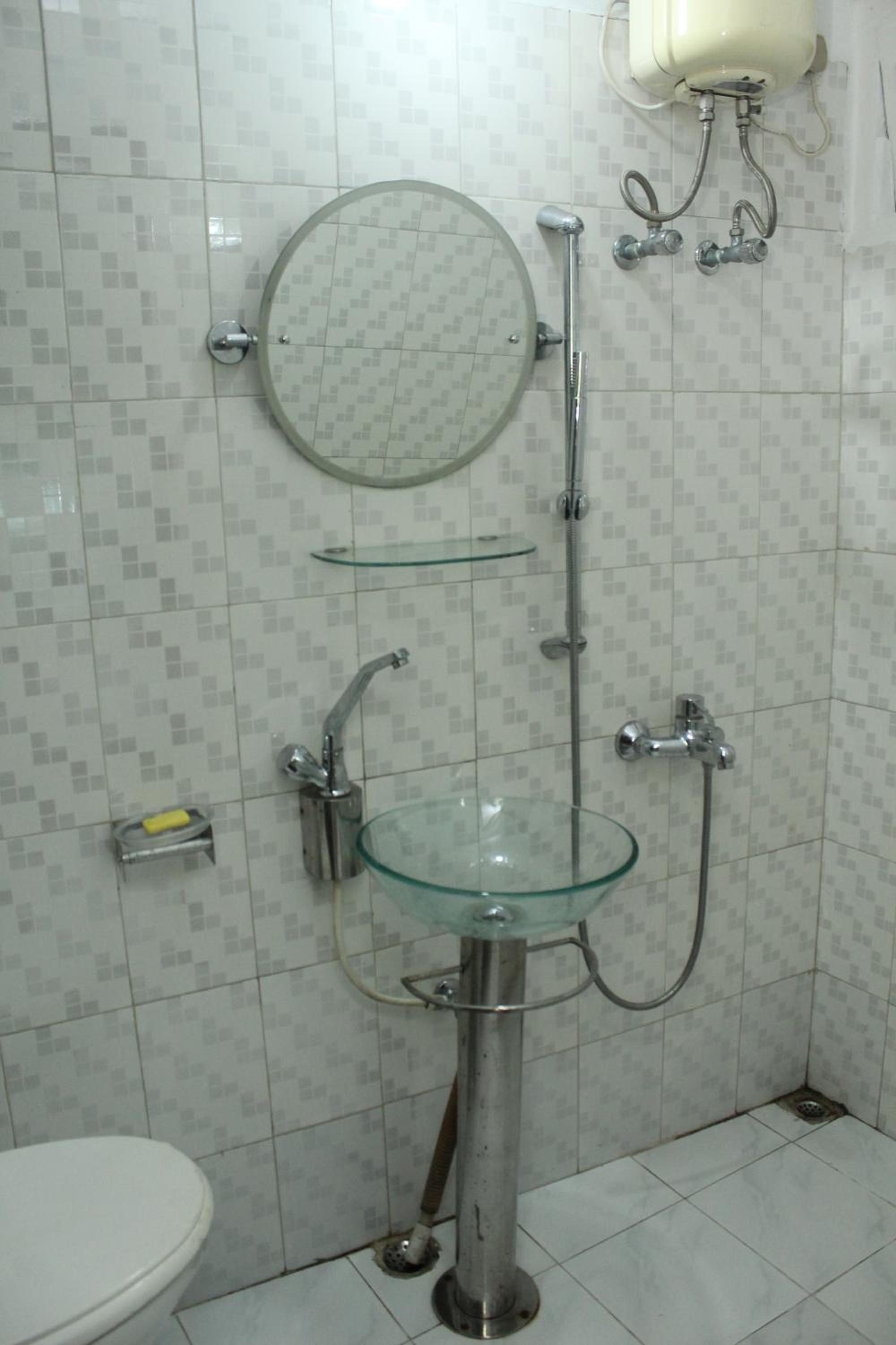 Double or Twin Room photo 2