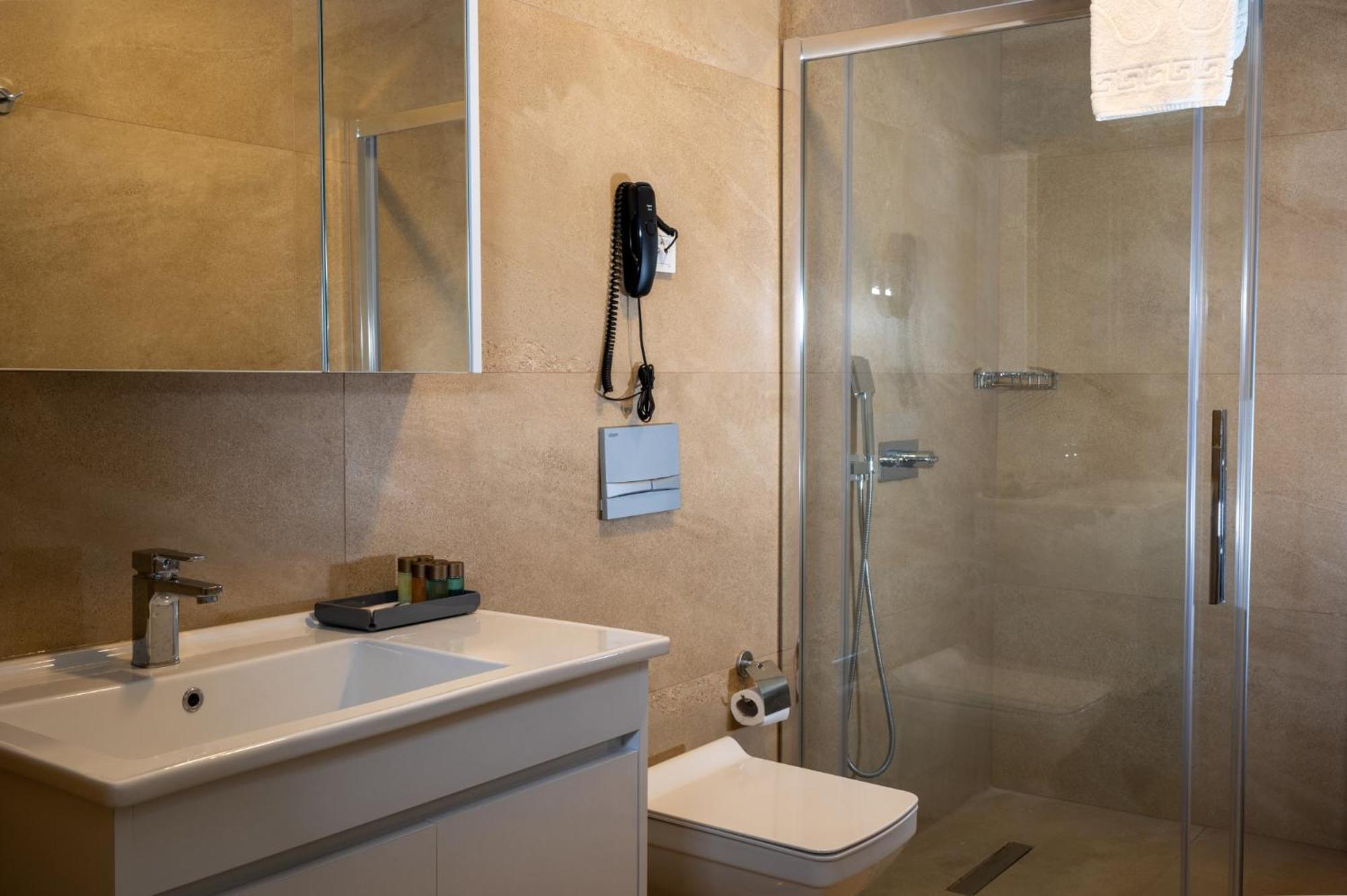 Family Suite photo 2