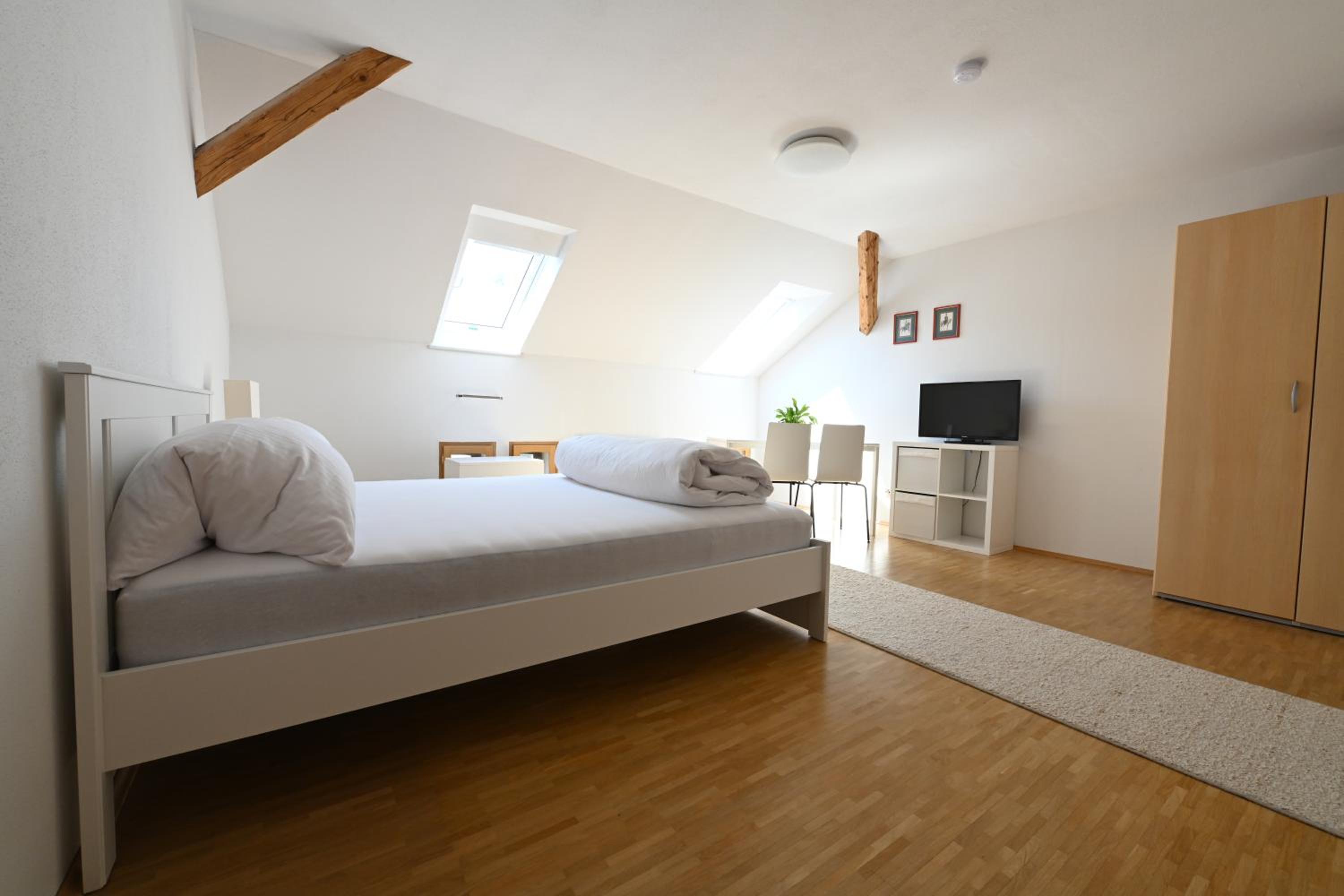 Double Room with Private Bathroom photo 2