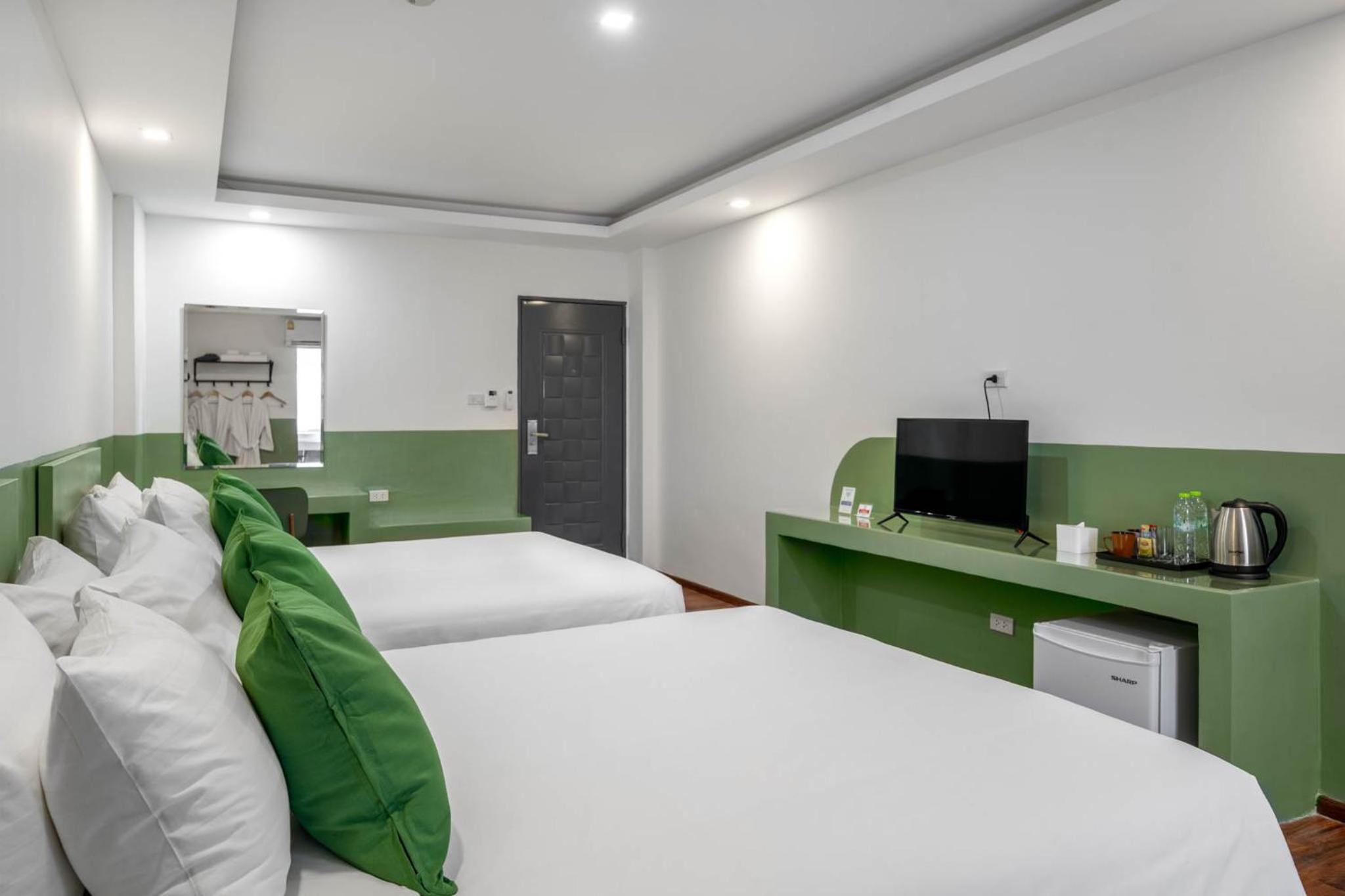 Superior Twin Room - Photo 6