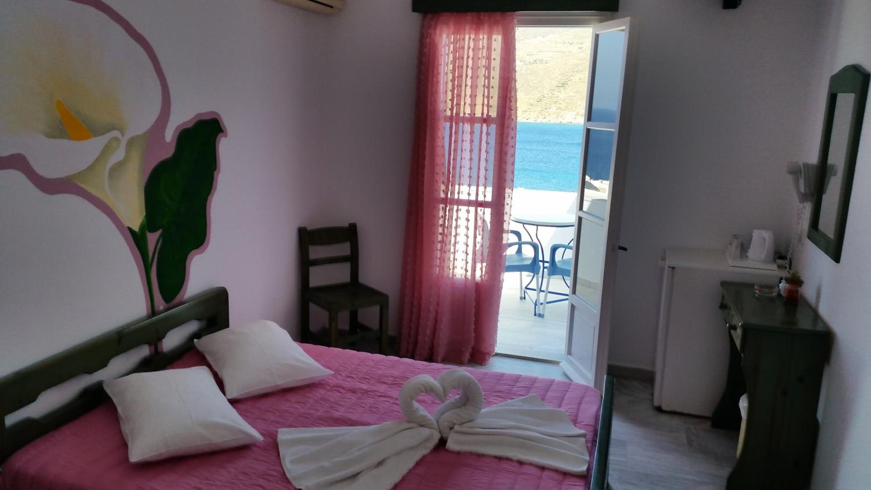 Double Room with Sea View - Photo 7