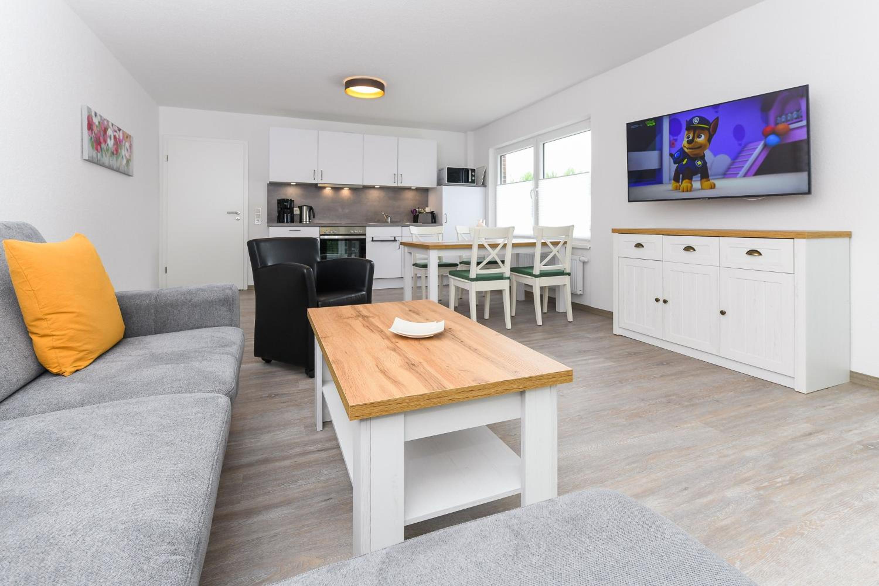 Two-Bedroom Apartment with Terrace photo 2