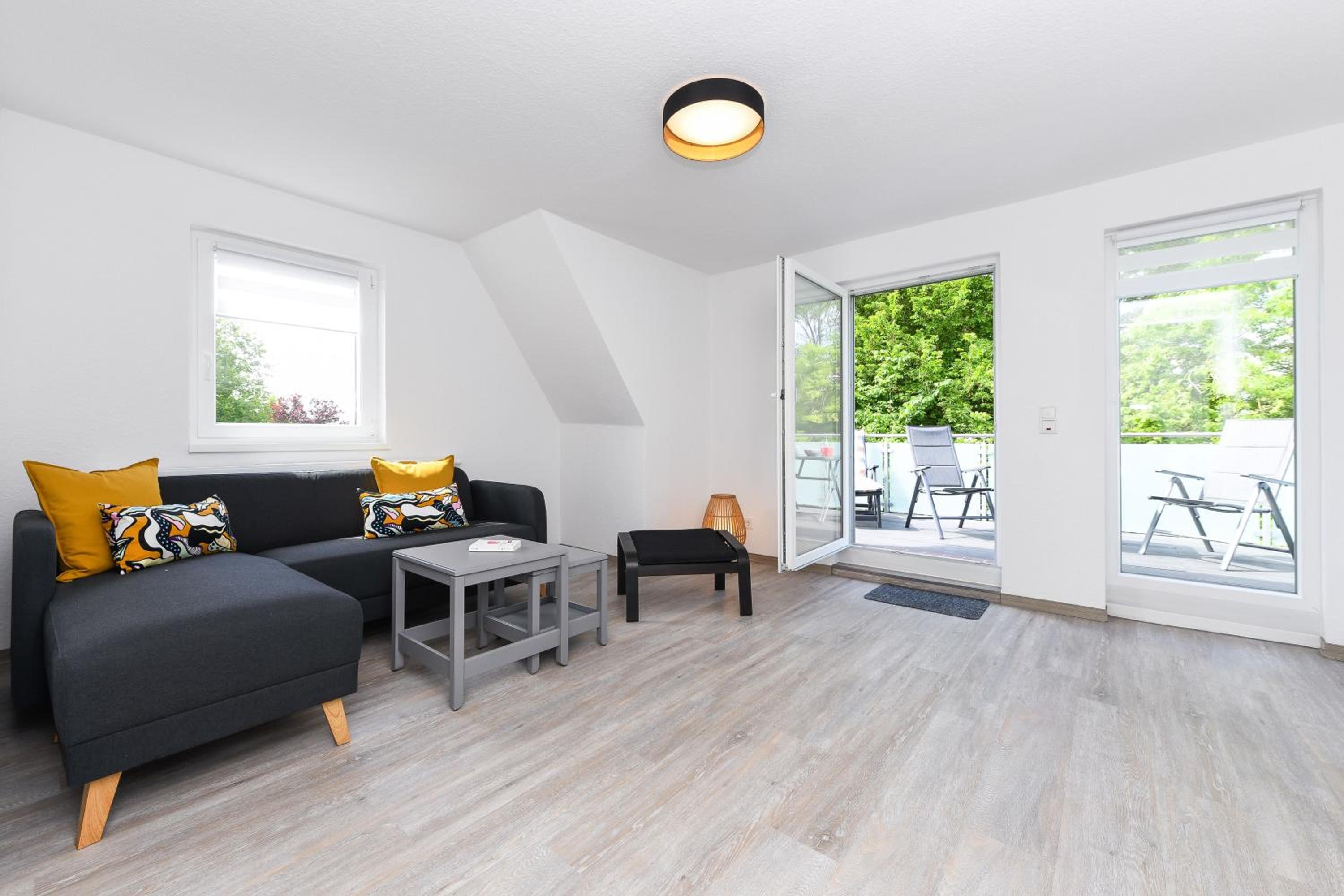 Two-Bedroom Apartment with Balcony photo 1