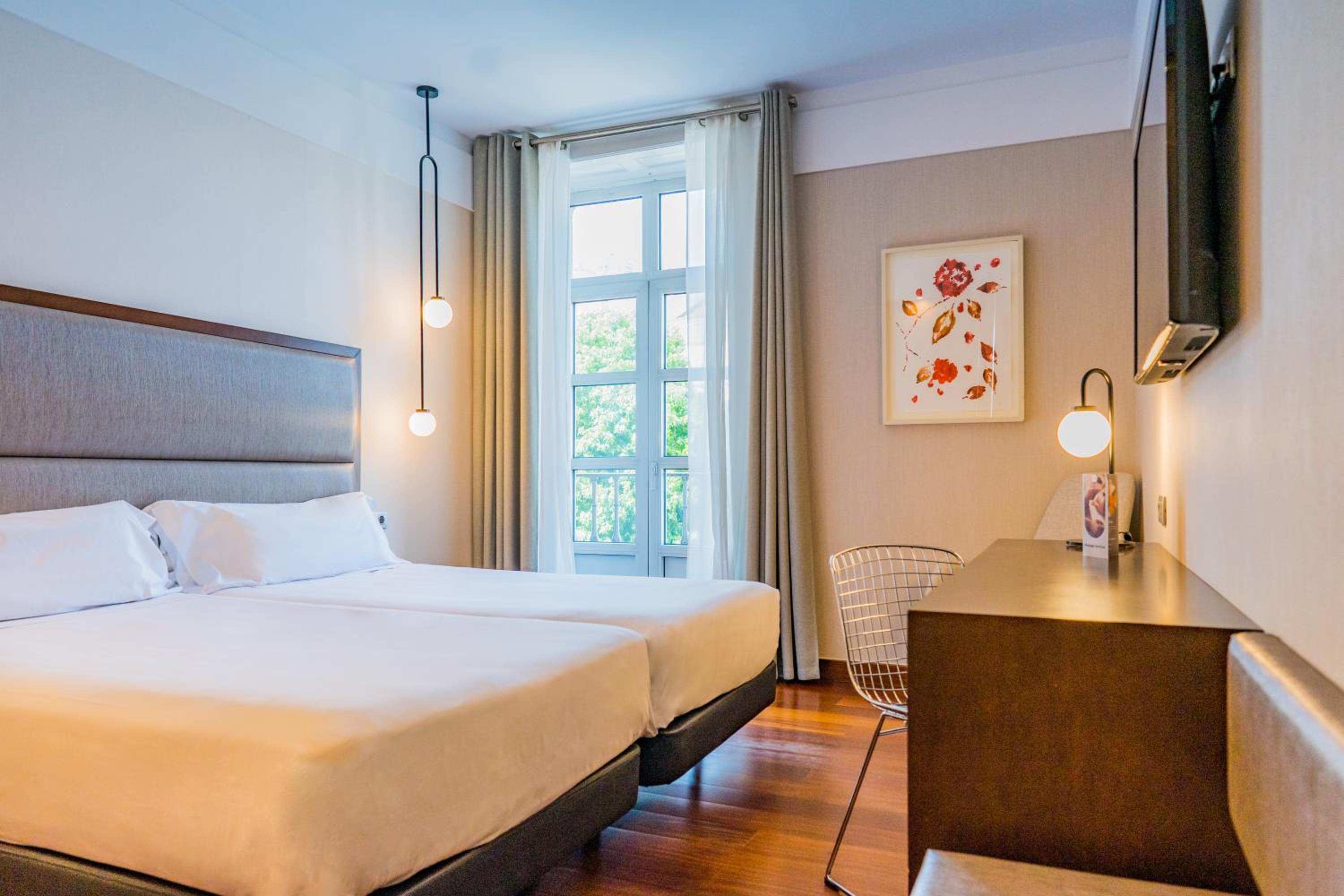 Double or Twin Room - Photo 1