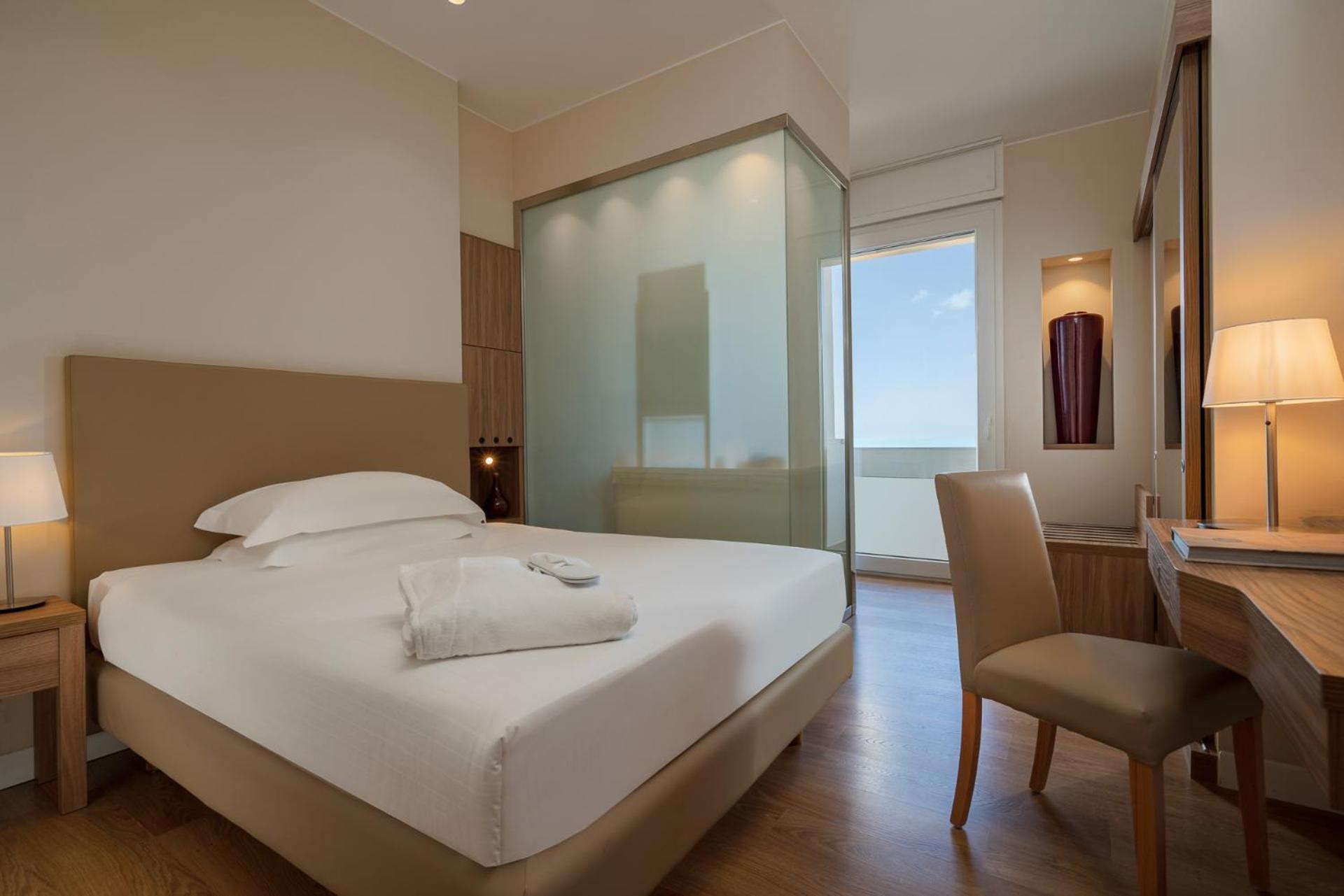 Executive Double Room with Small Double Bed