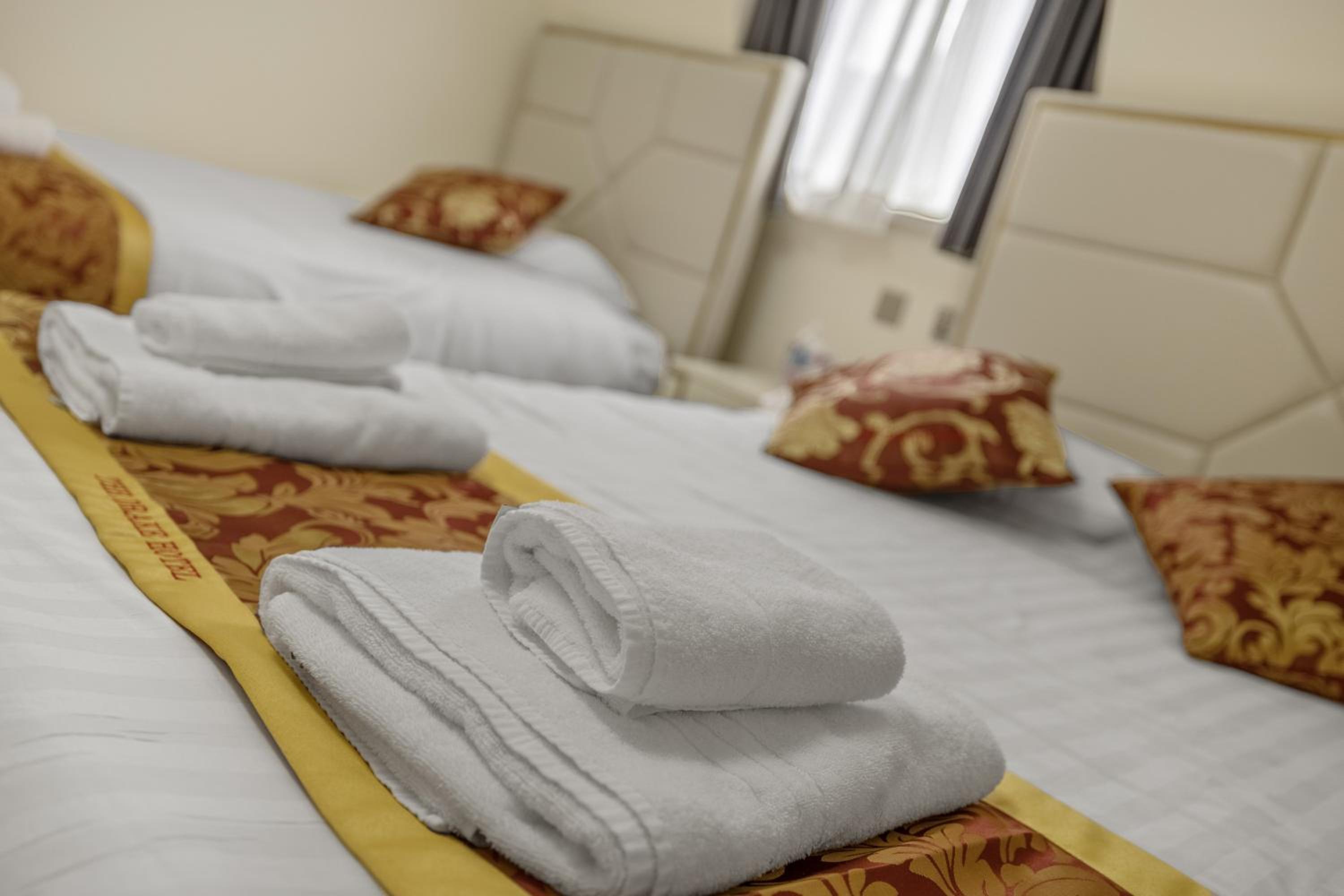 Deluxe Triple Room - Photo 5