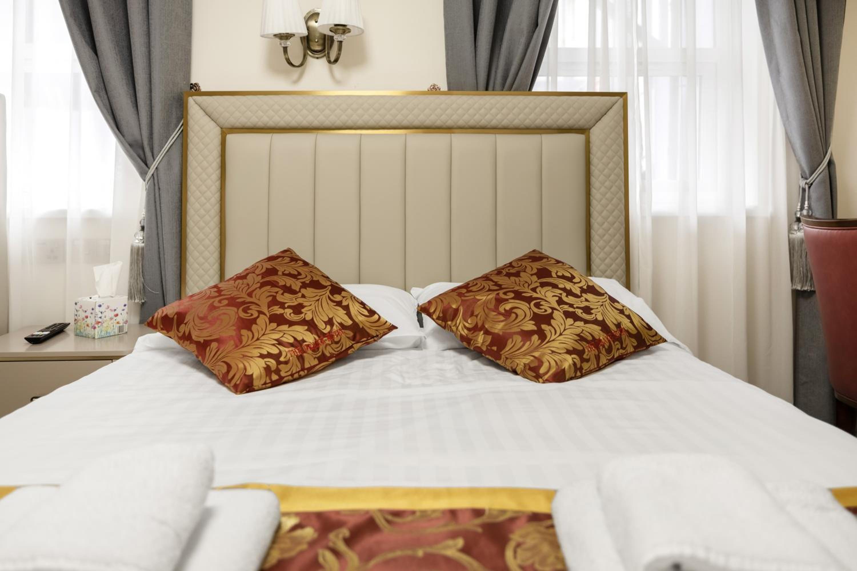 Deluxe Triple Room - Photo 4