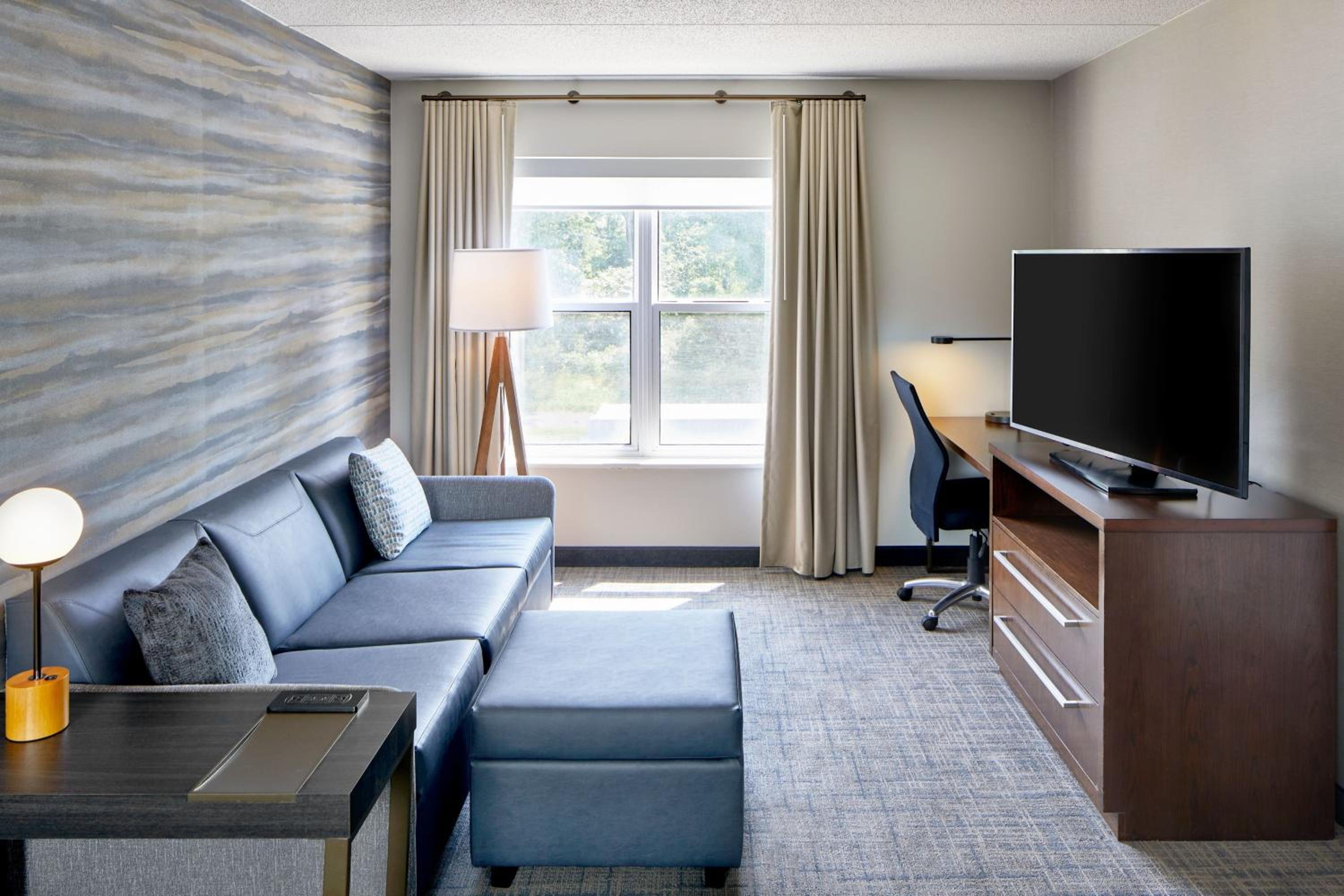 Two-Bedroom Suite - Photo 1