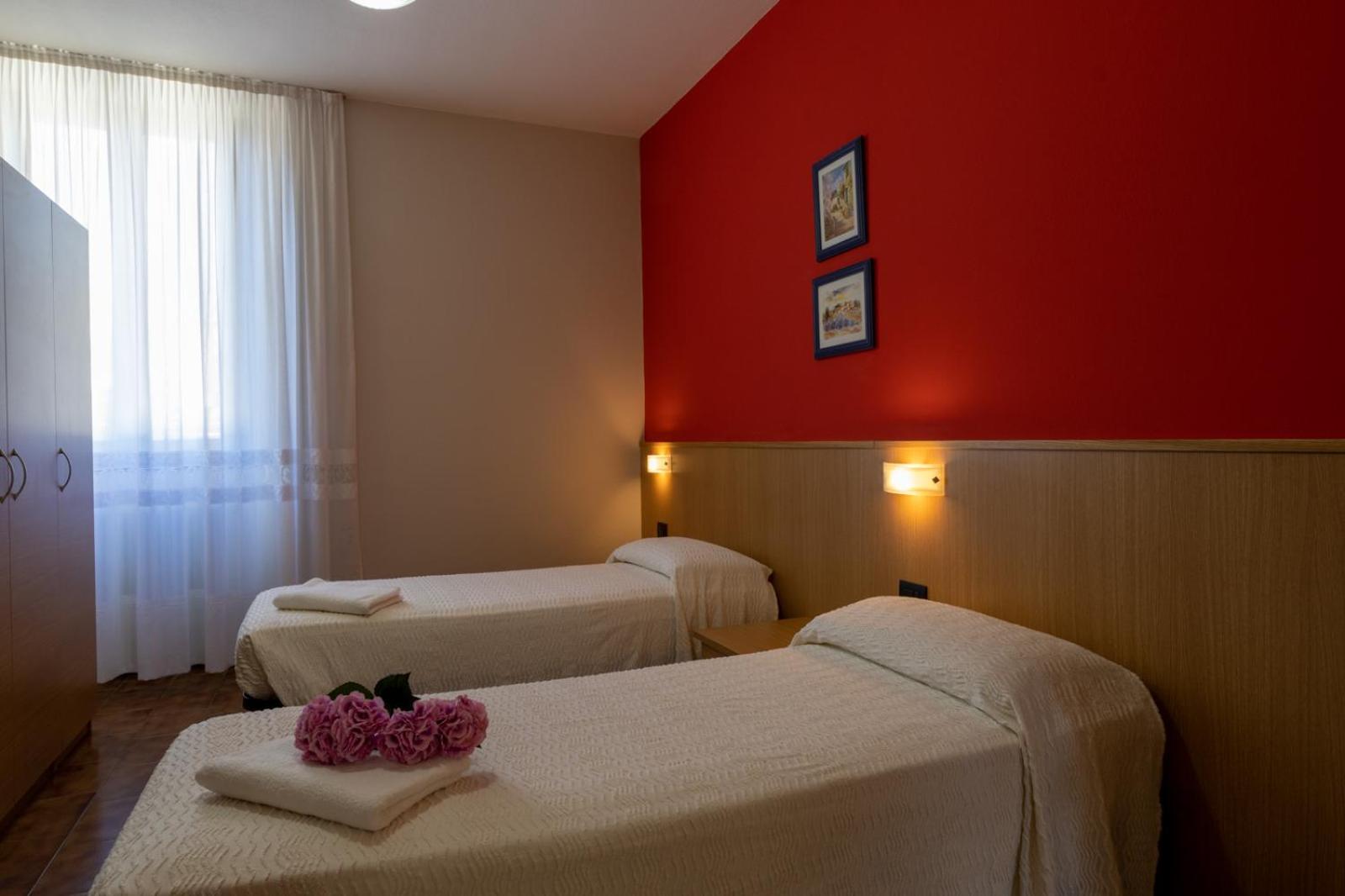 Twin Room photo 1