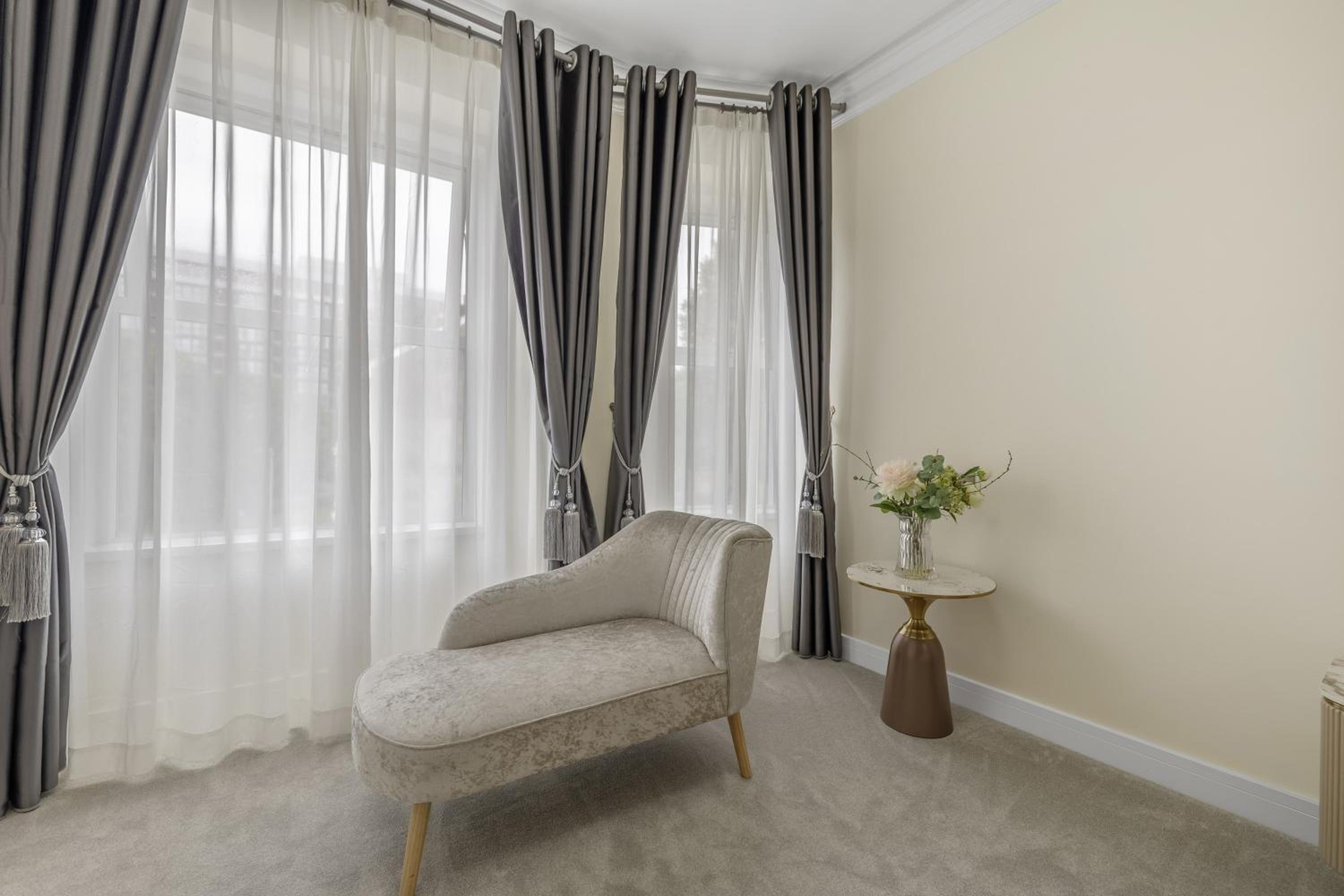 Superior King Room - Photo 2