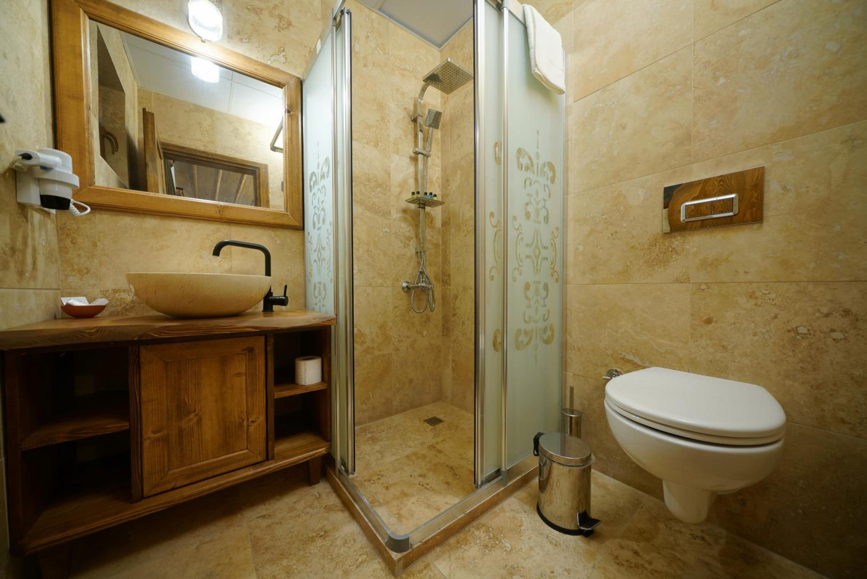 Standard Triple Room photo 2