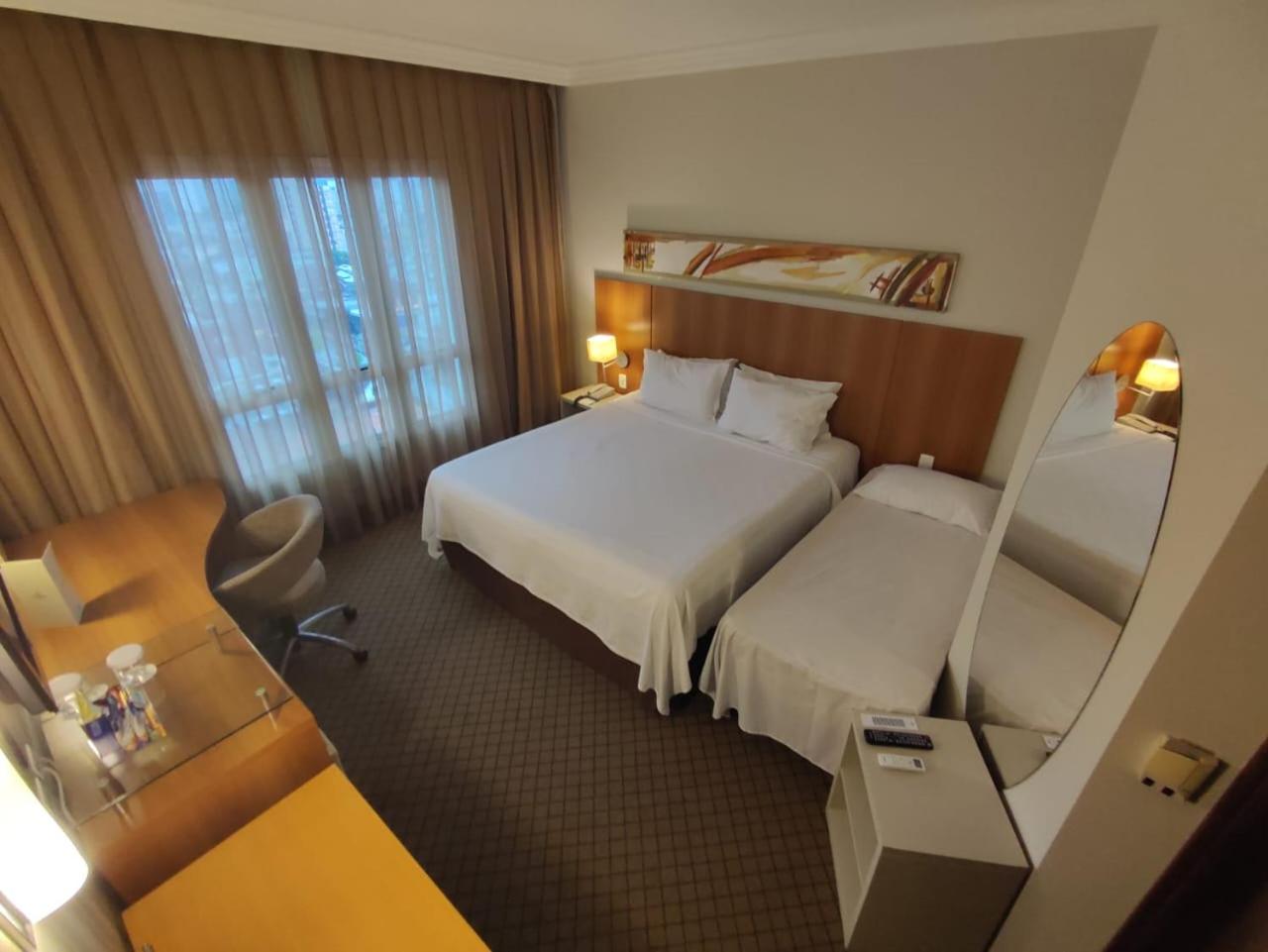 Double Room with Extra Bed - Photo 1