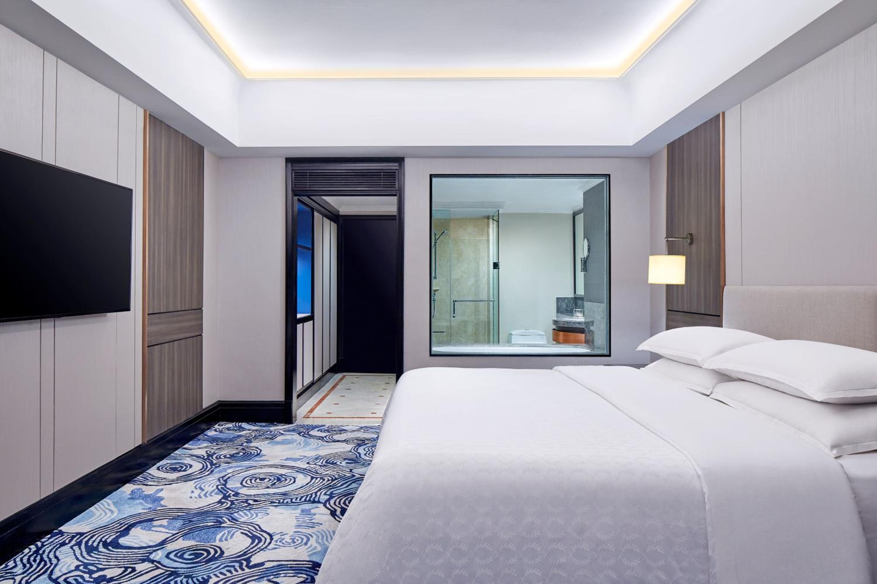 Club King Room - Photo 2