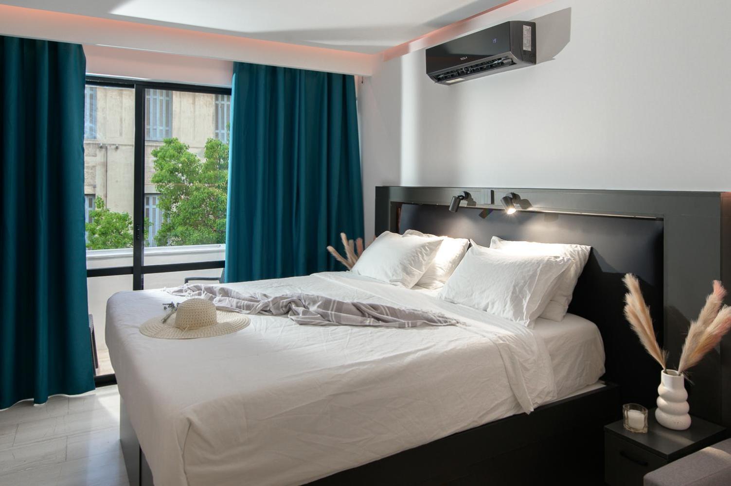 Studio Apartment photo 3