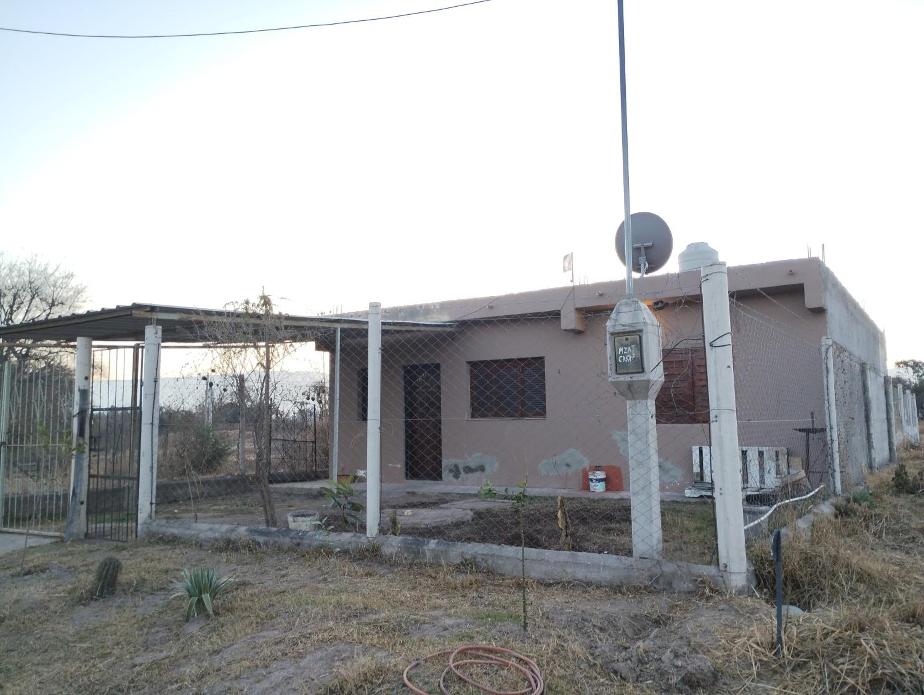 One-Bedroom House photo 2