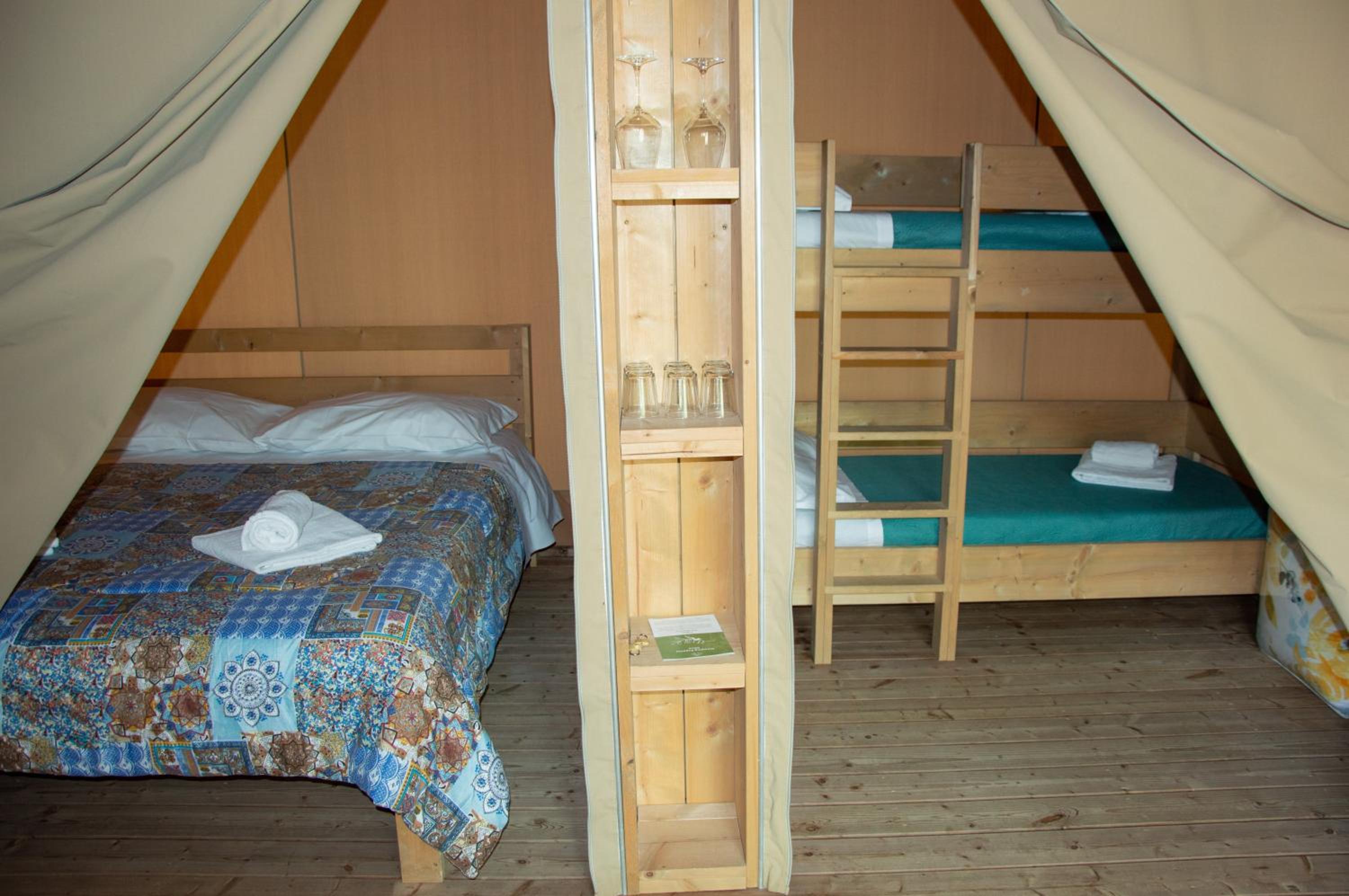 Family Junior Suite - Photo 6