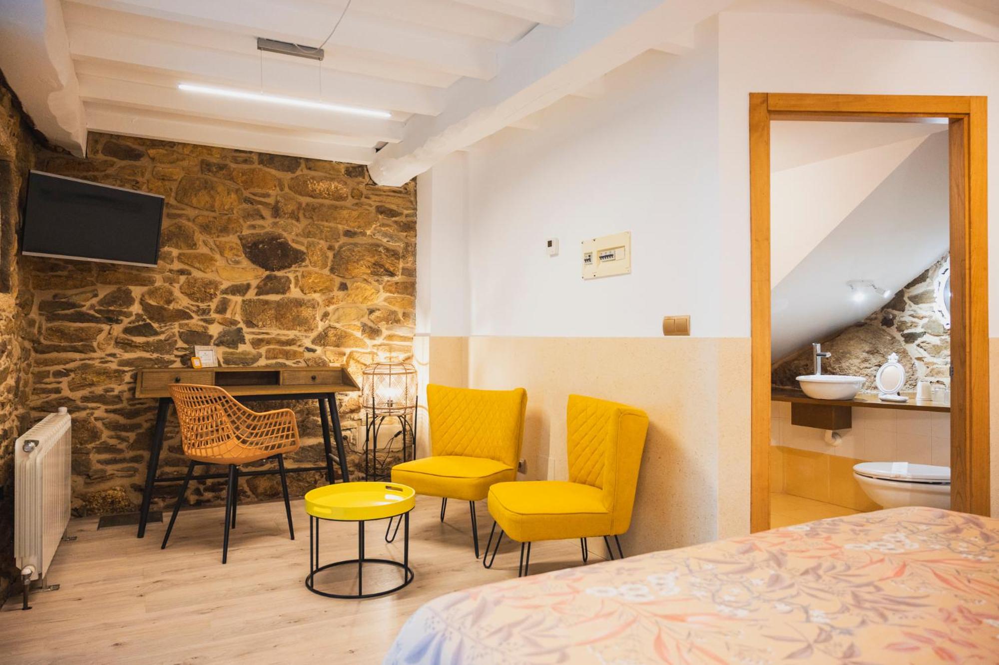  Double Room - Photo 18