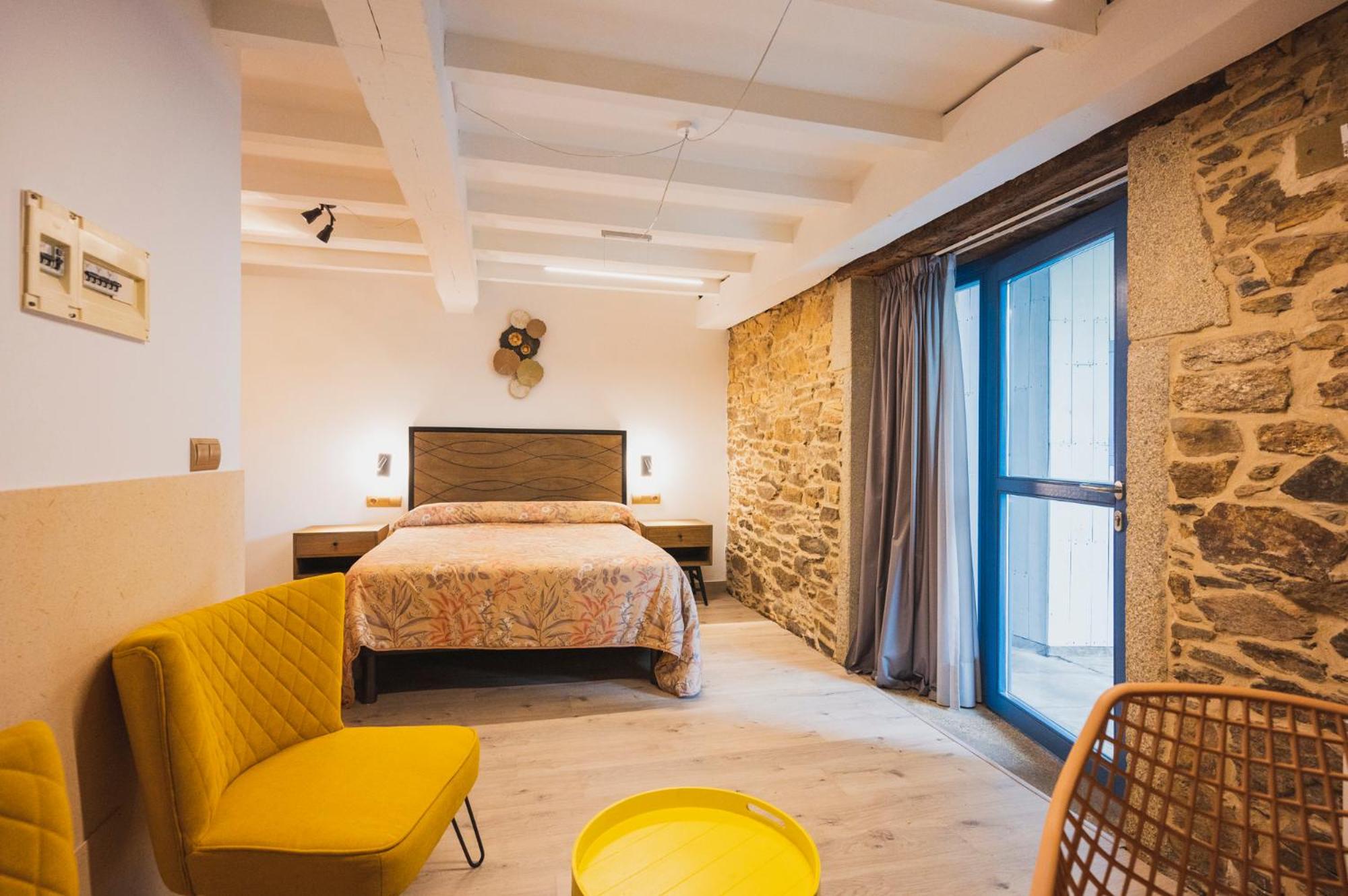  Double Room - Photo 1