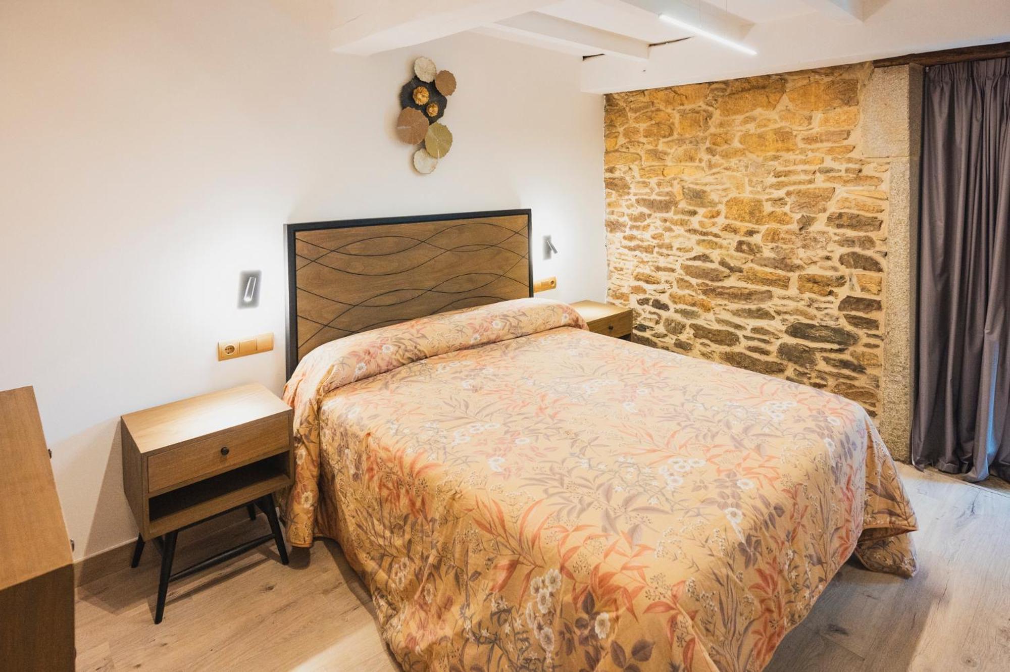  Double Room - Photo 17