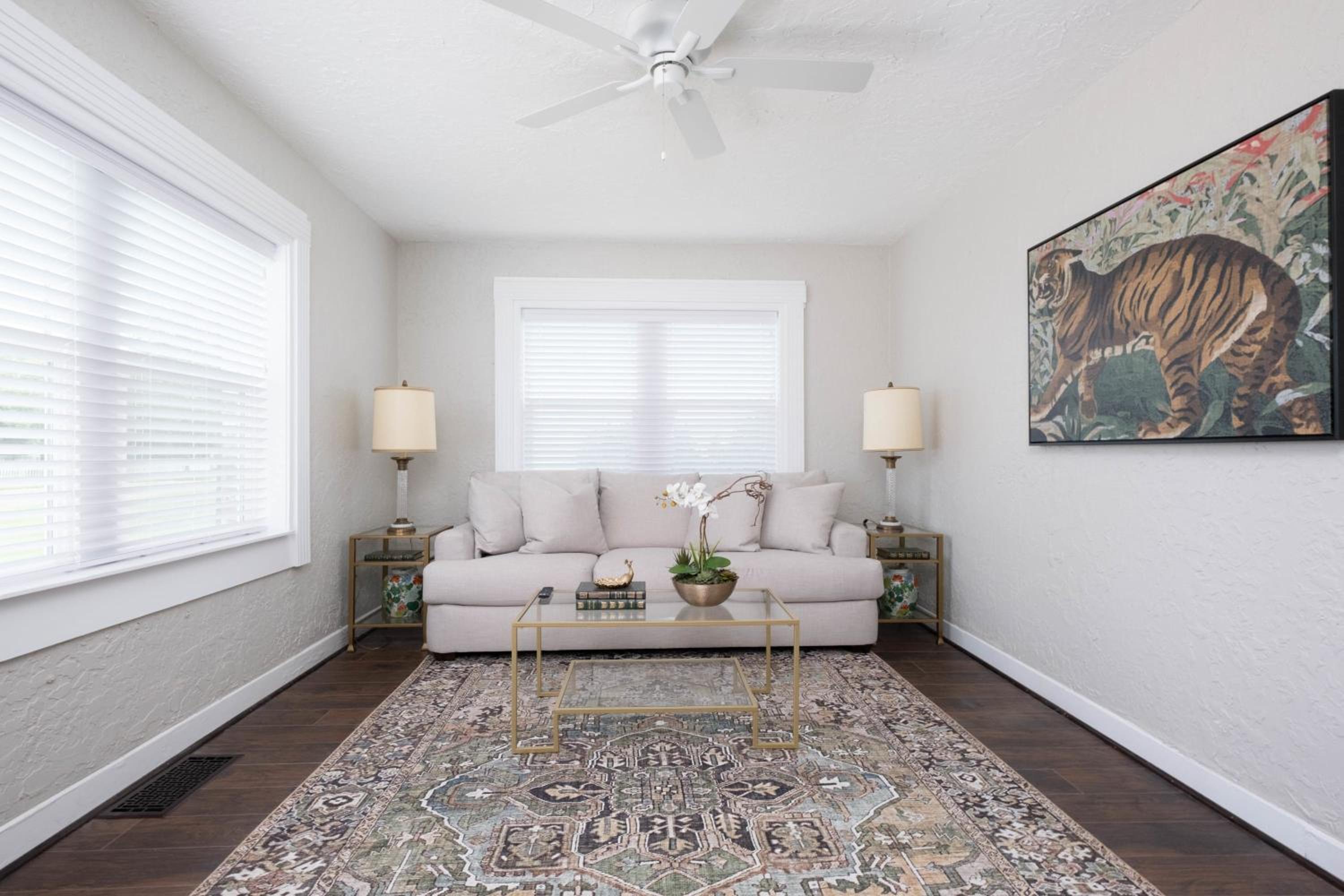 Apartment photo 1