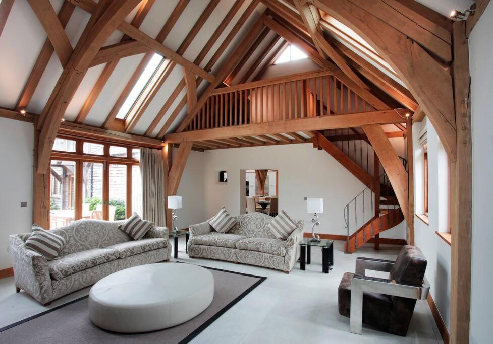 Four-Bedroom House photo 1
