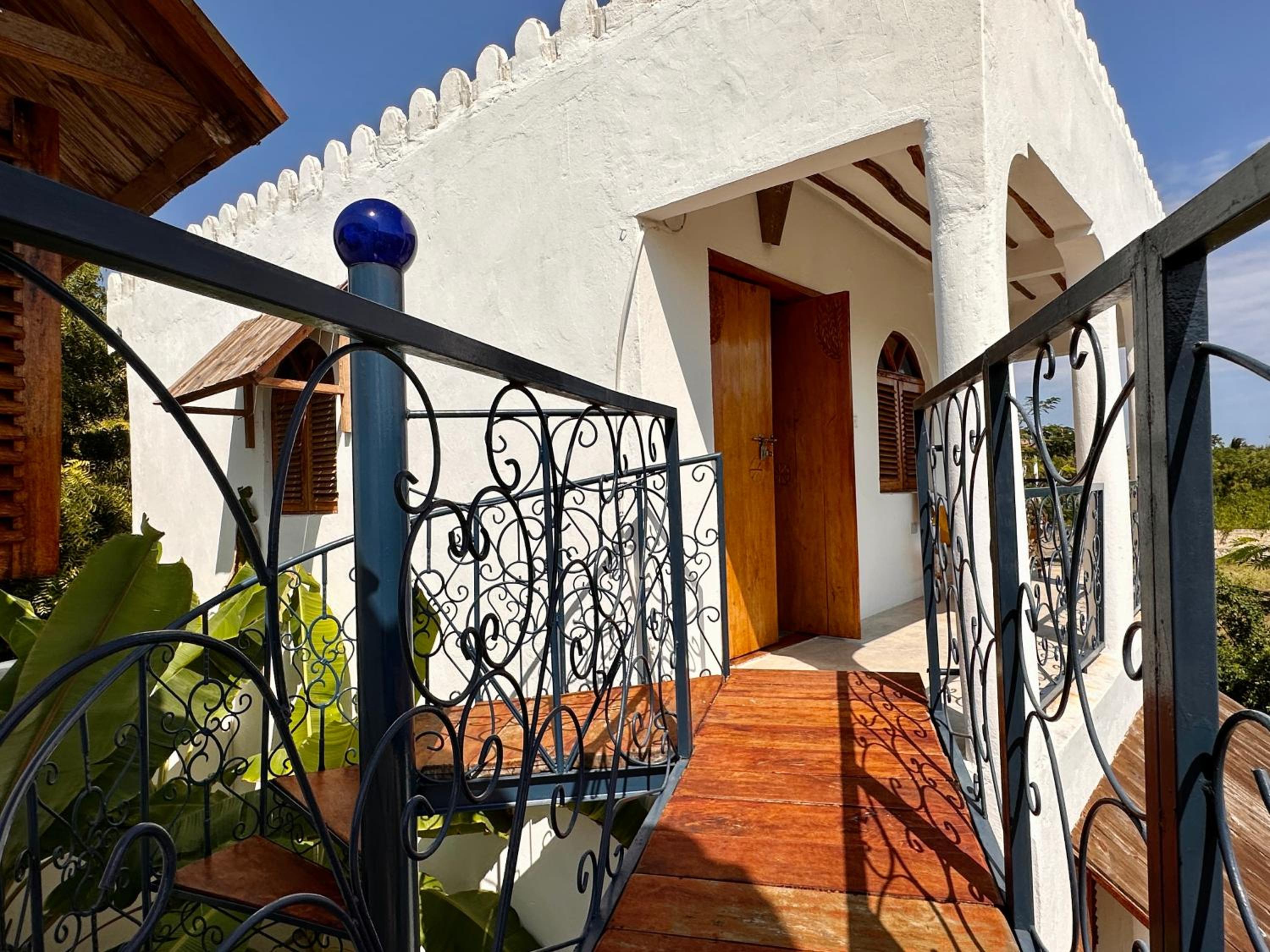 Triple Room with Balcony - Photo 3