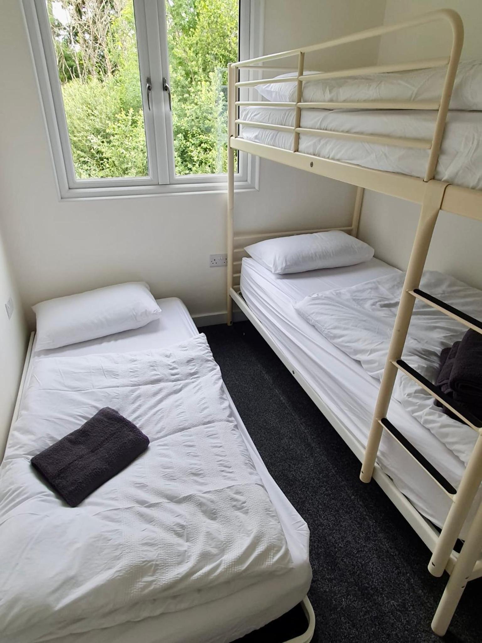 Two-Bedroom House photo 2