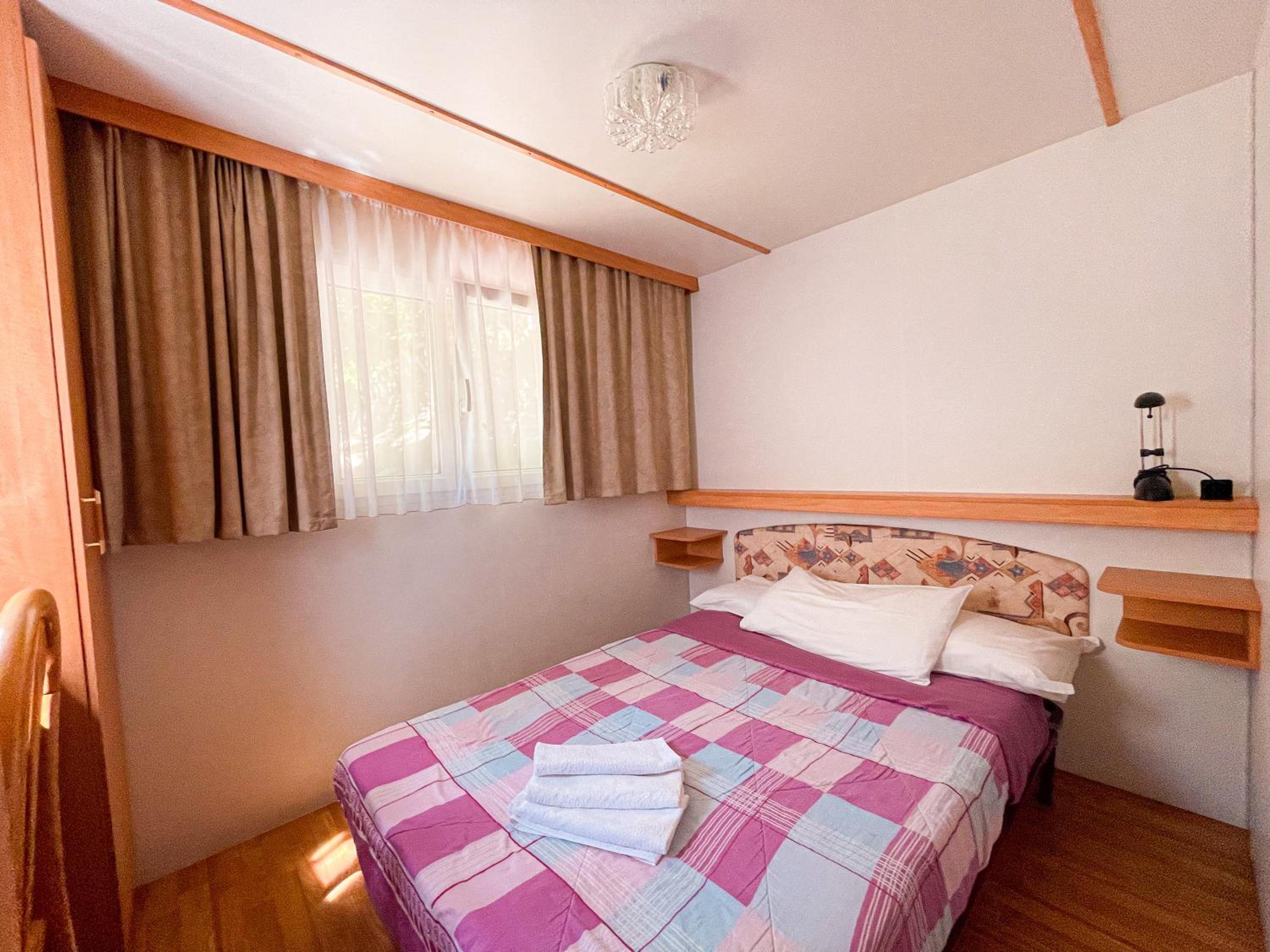 Two-Bedroom Apartment with Mountain View photo 1