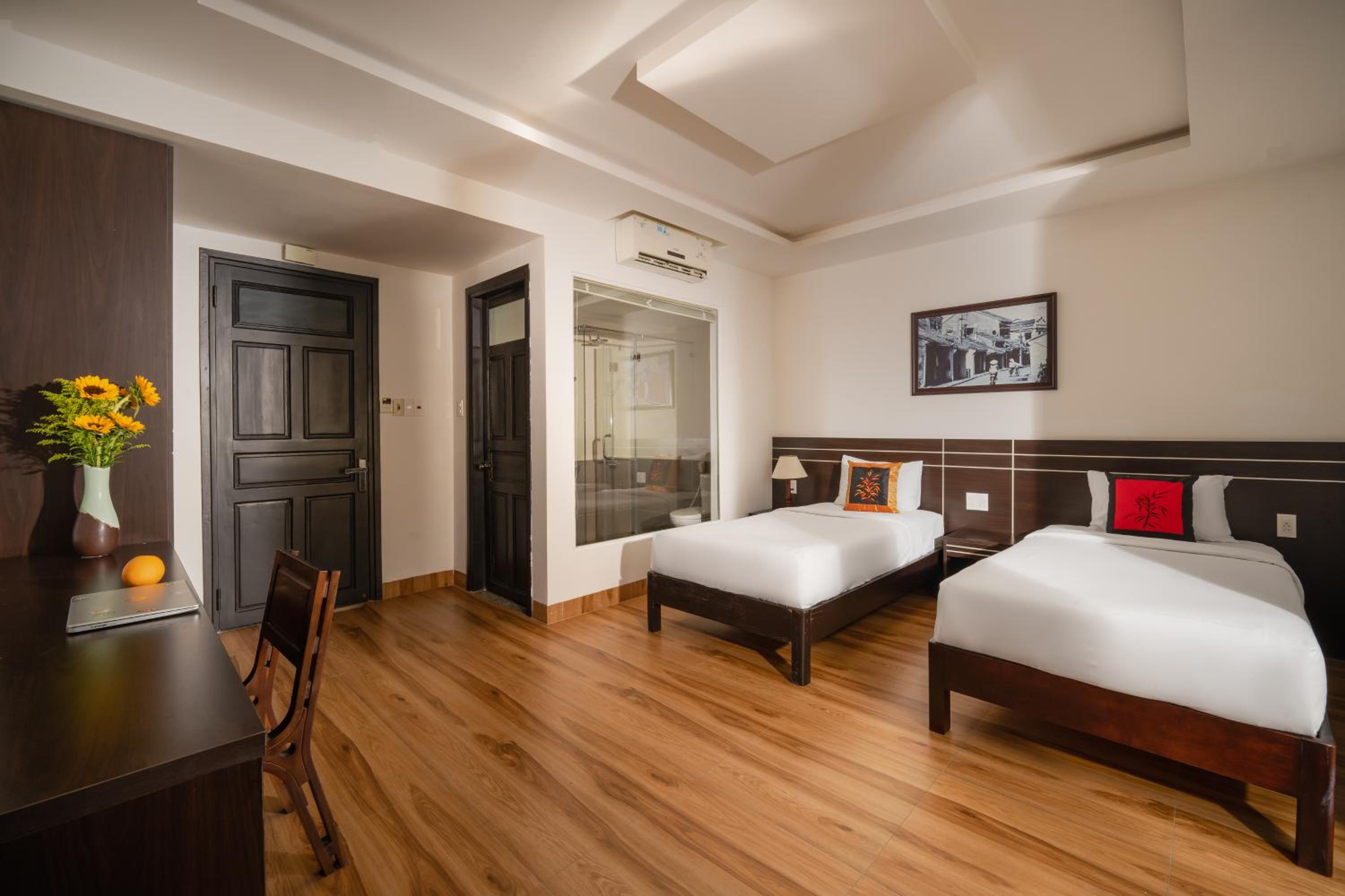 Twin Room With Balcony
