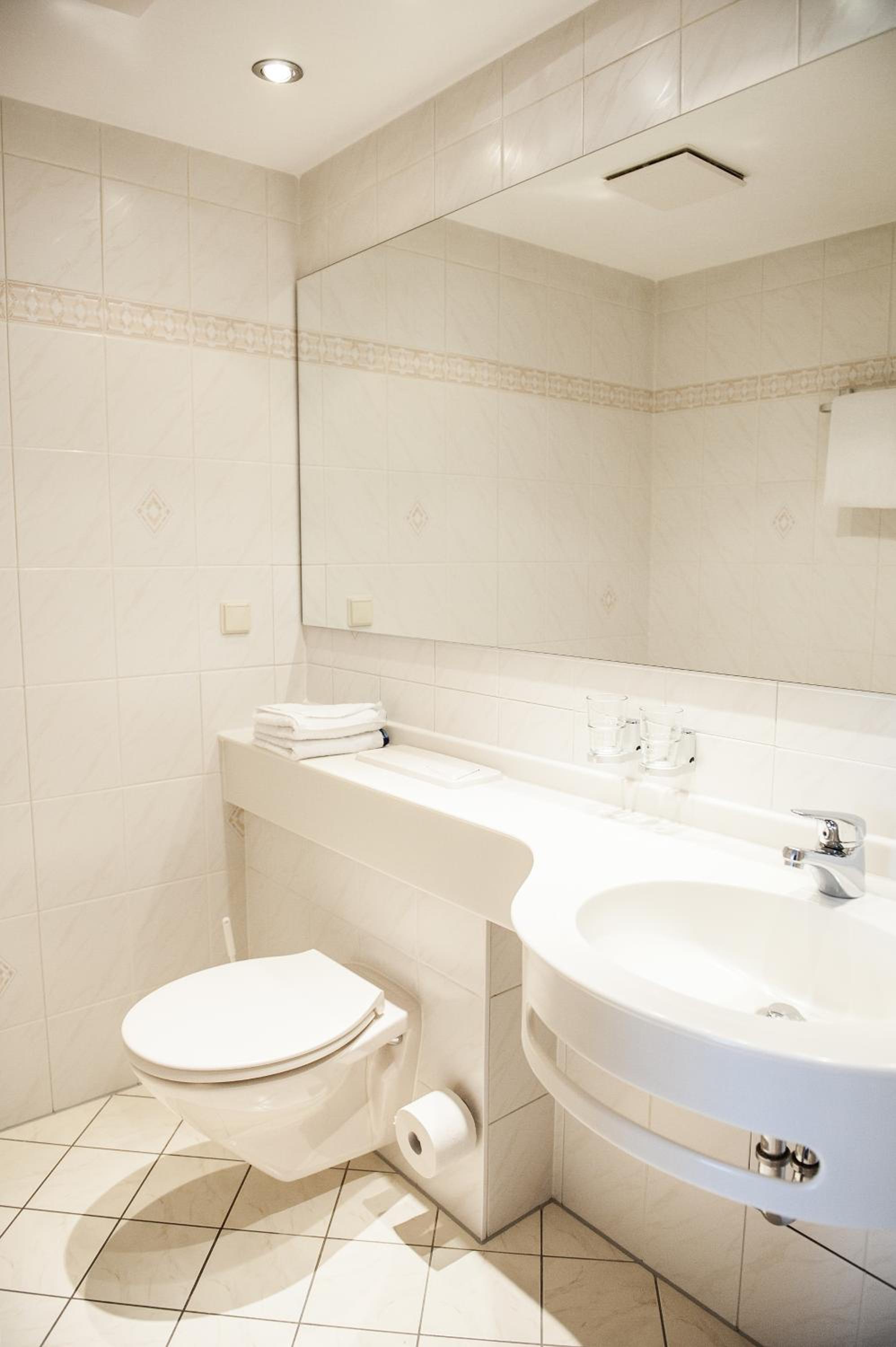 Double Room - Photo 4