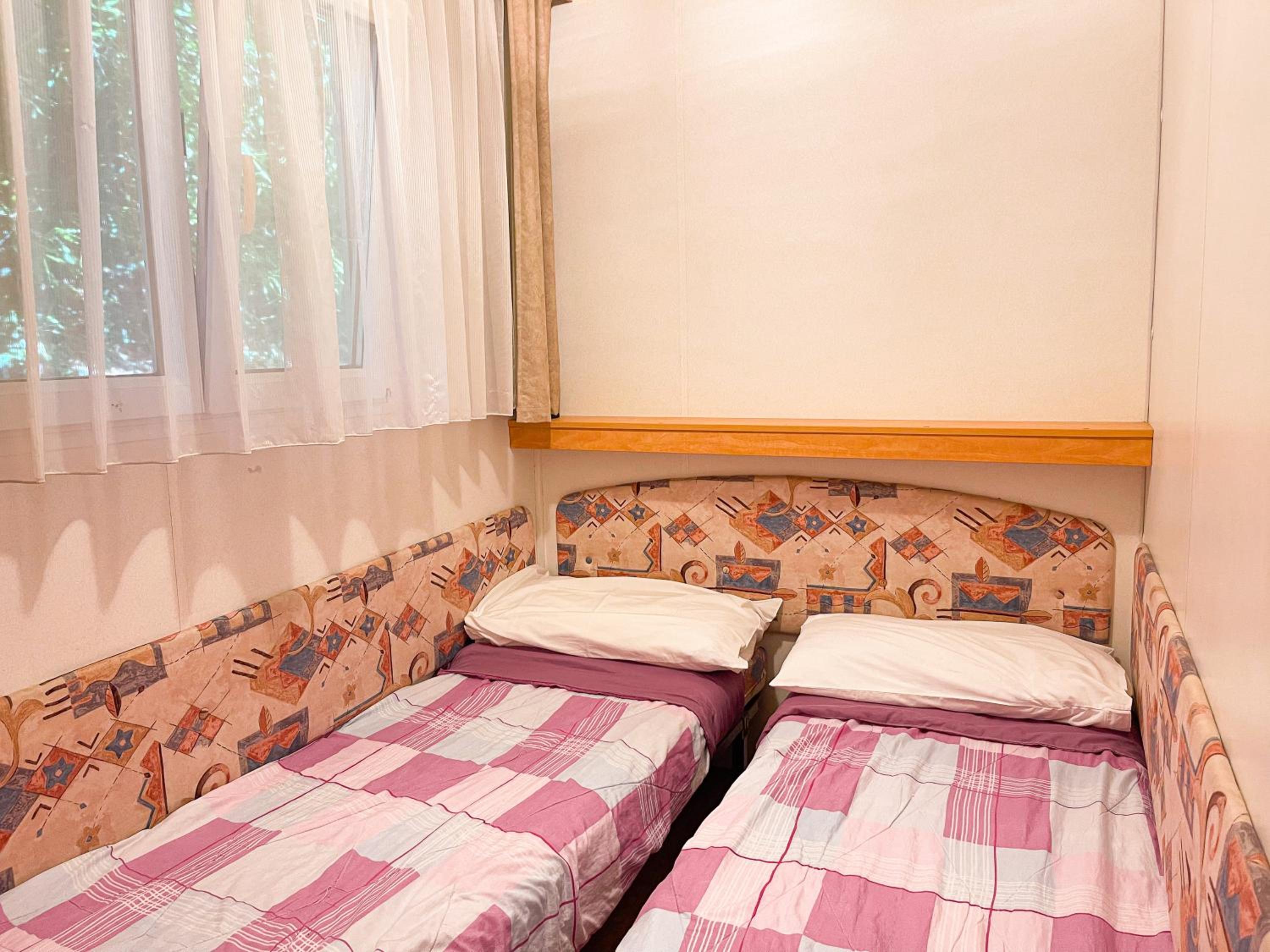 Two-Bedroom Apartment with Mountain View photo 3