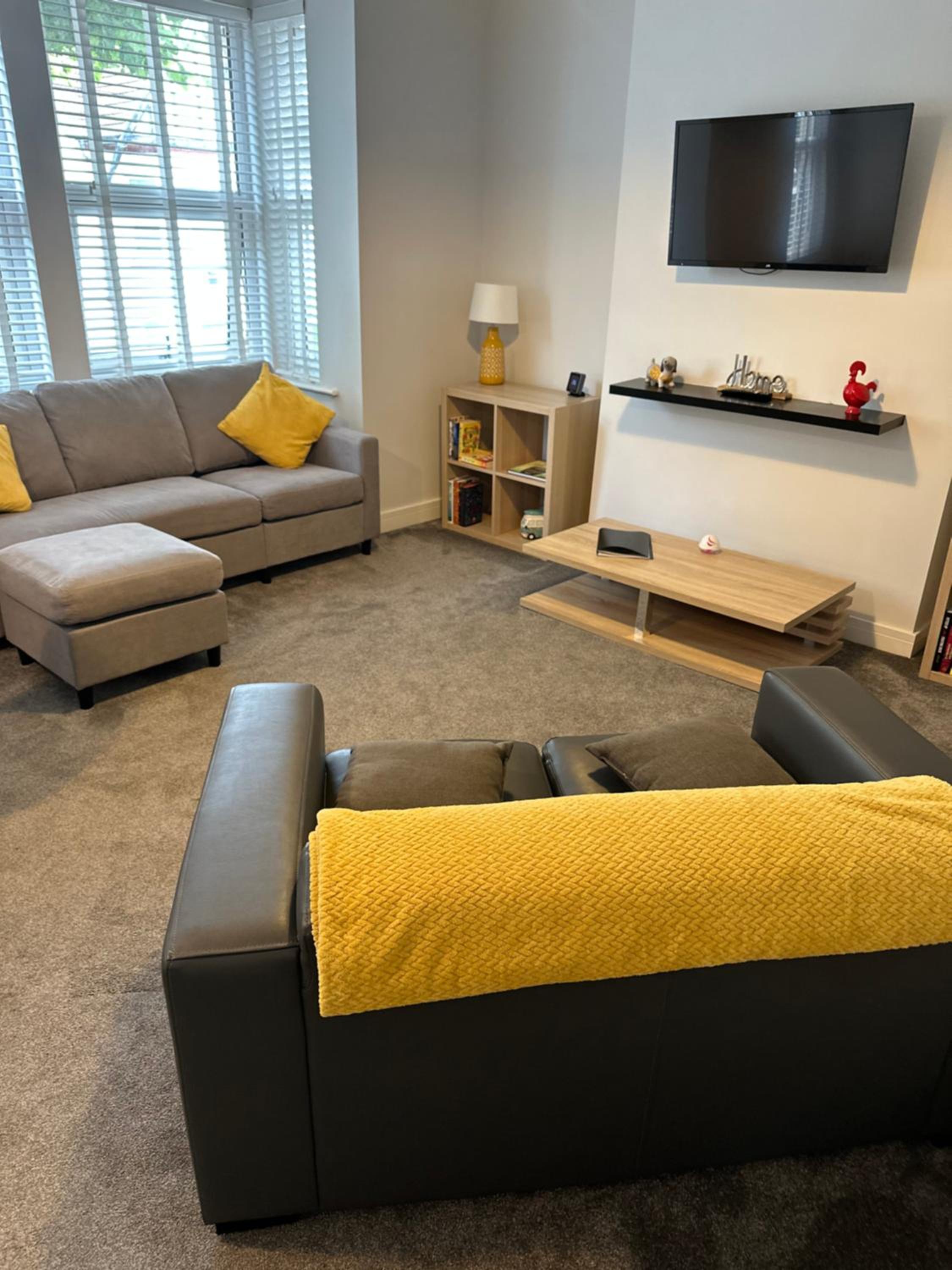 Two-Bedroom Apartment - Photo 22