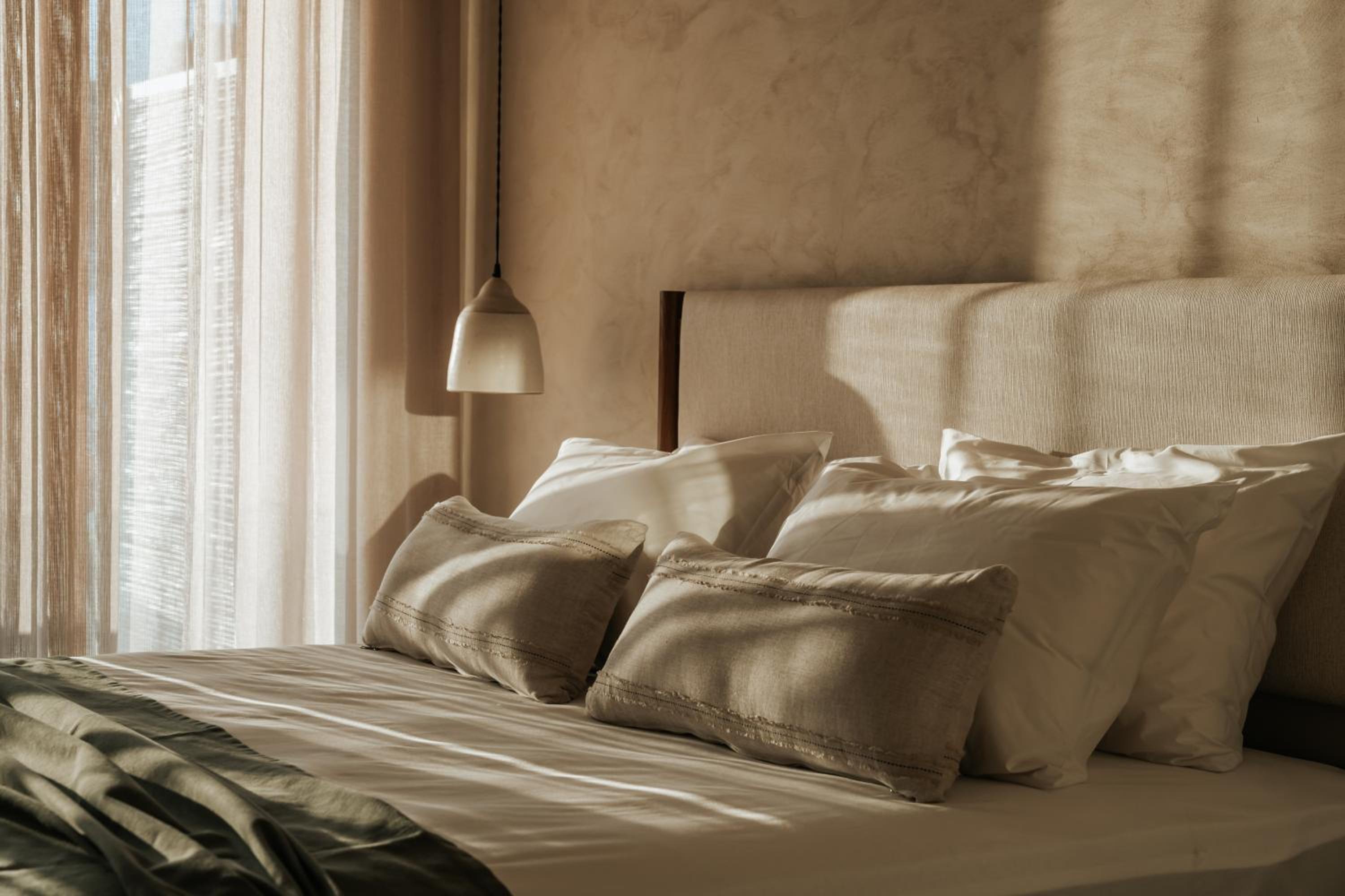 Deluxe Double Room with Sea View - Photo 11