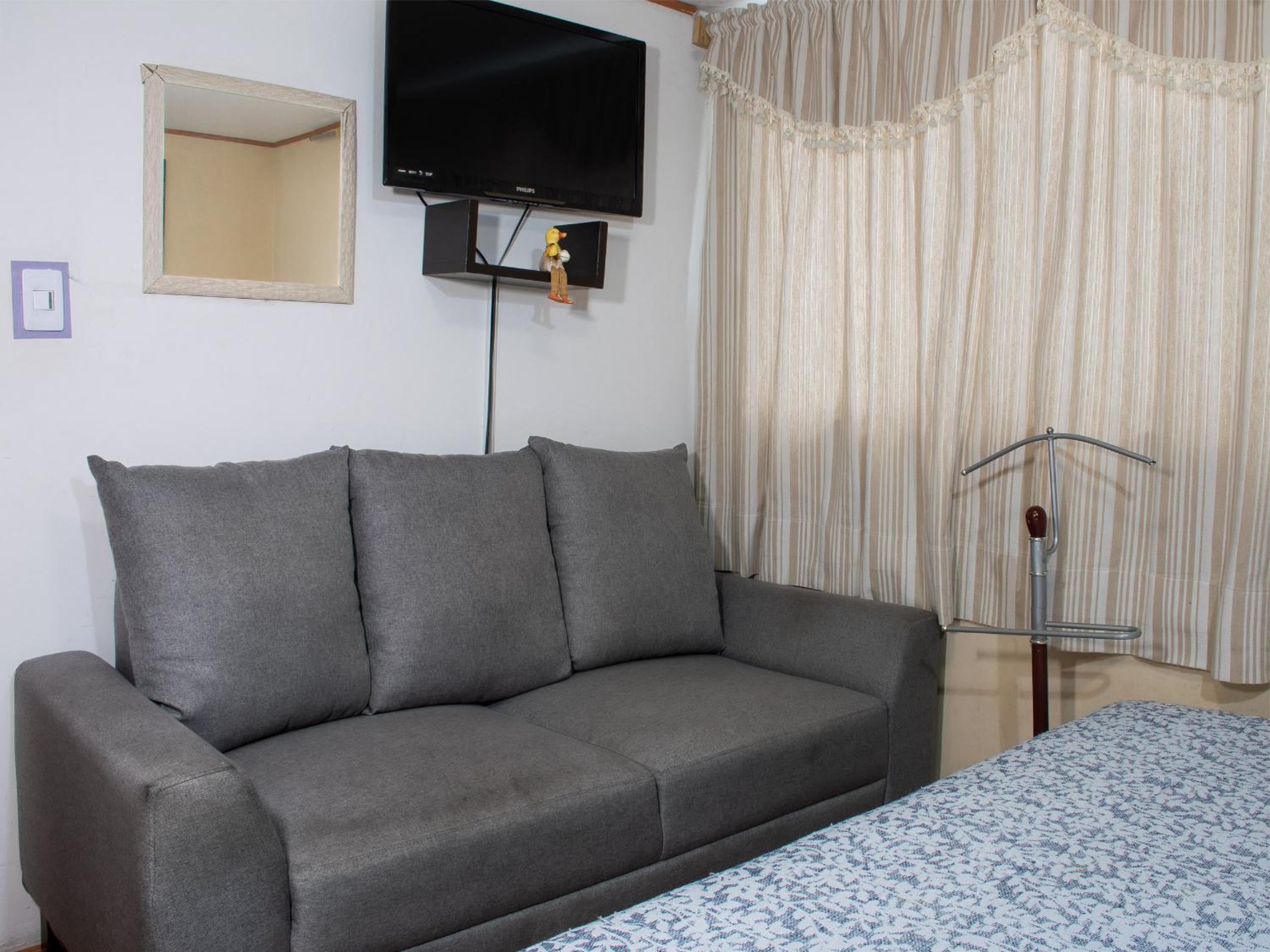 Superior Queen Room with Two Queen Beds - Photo 19