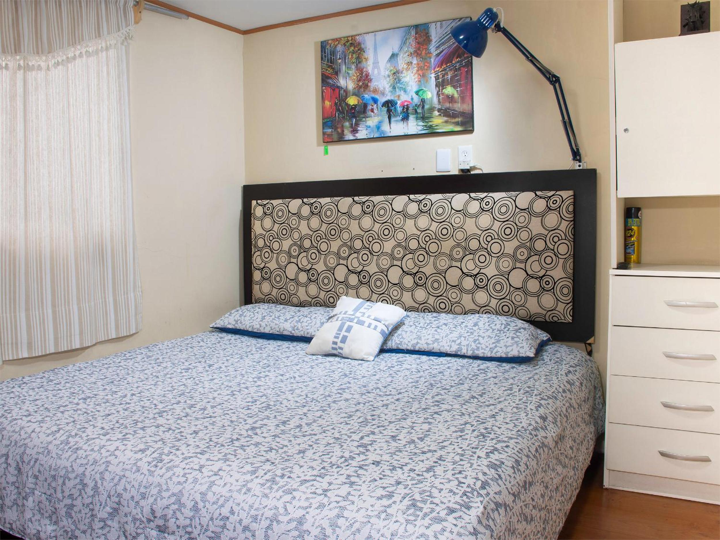 Superior Queen Room with Two Queen Beds - Photo 14