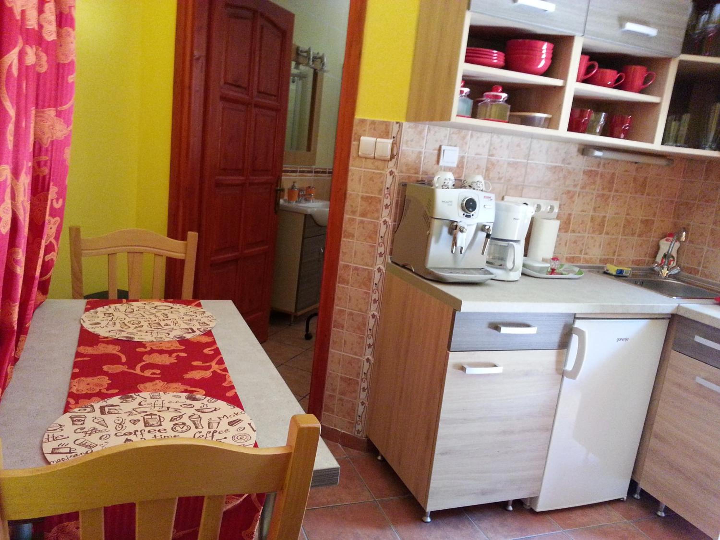 Studio Apartment (1-2 Adults) photo 3