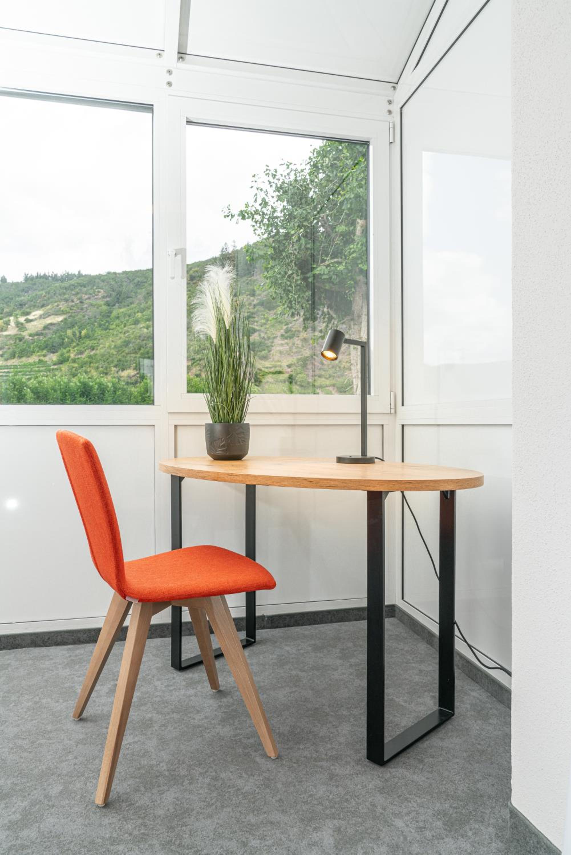 Standard Studio - Photo 3