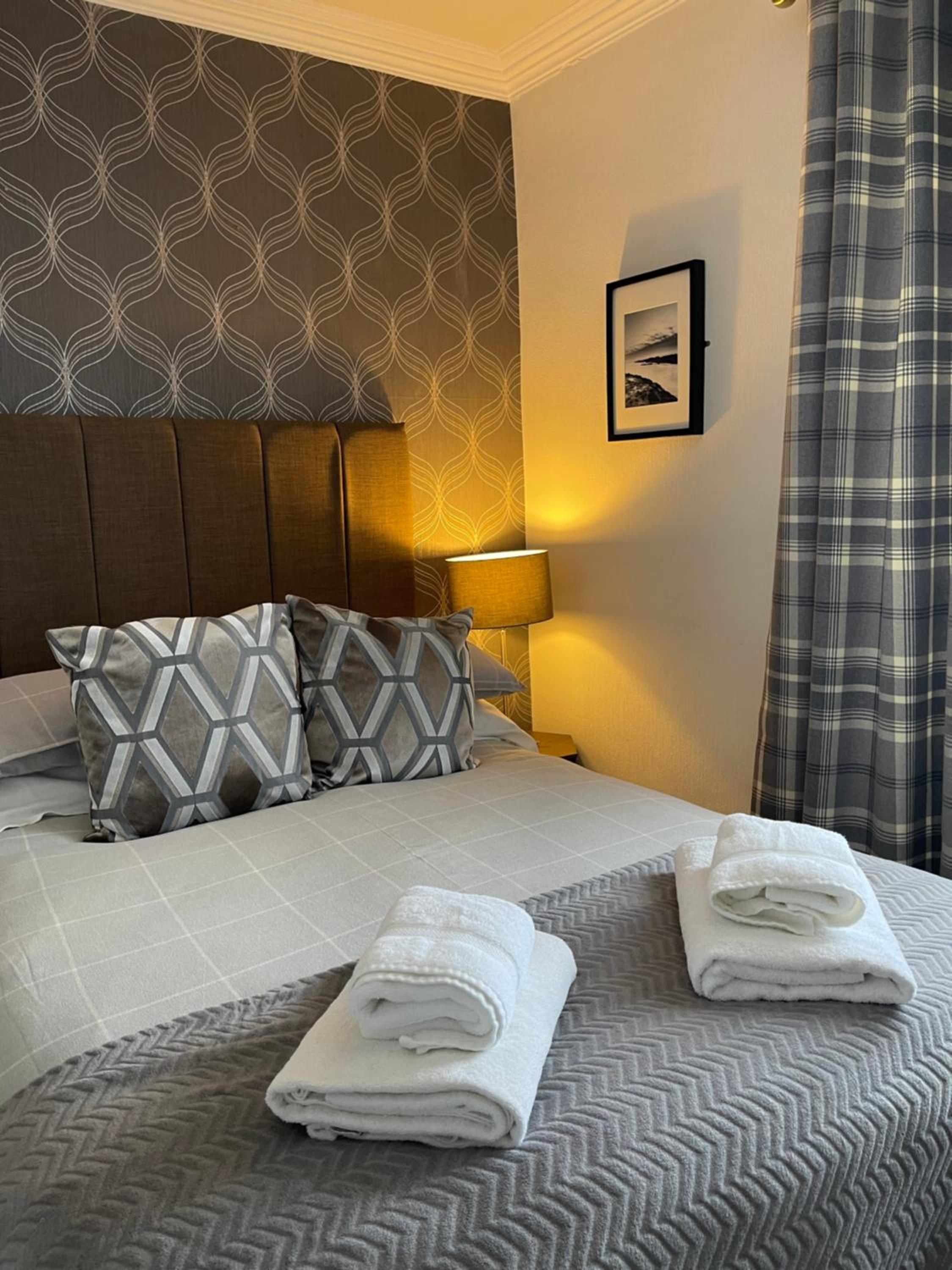 Double Room - Photo 2