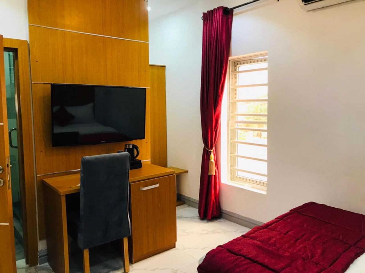 Budget Double Room photo 1