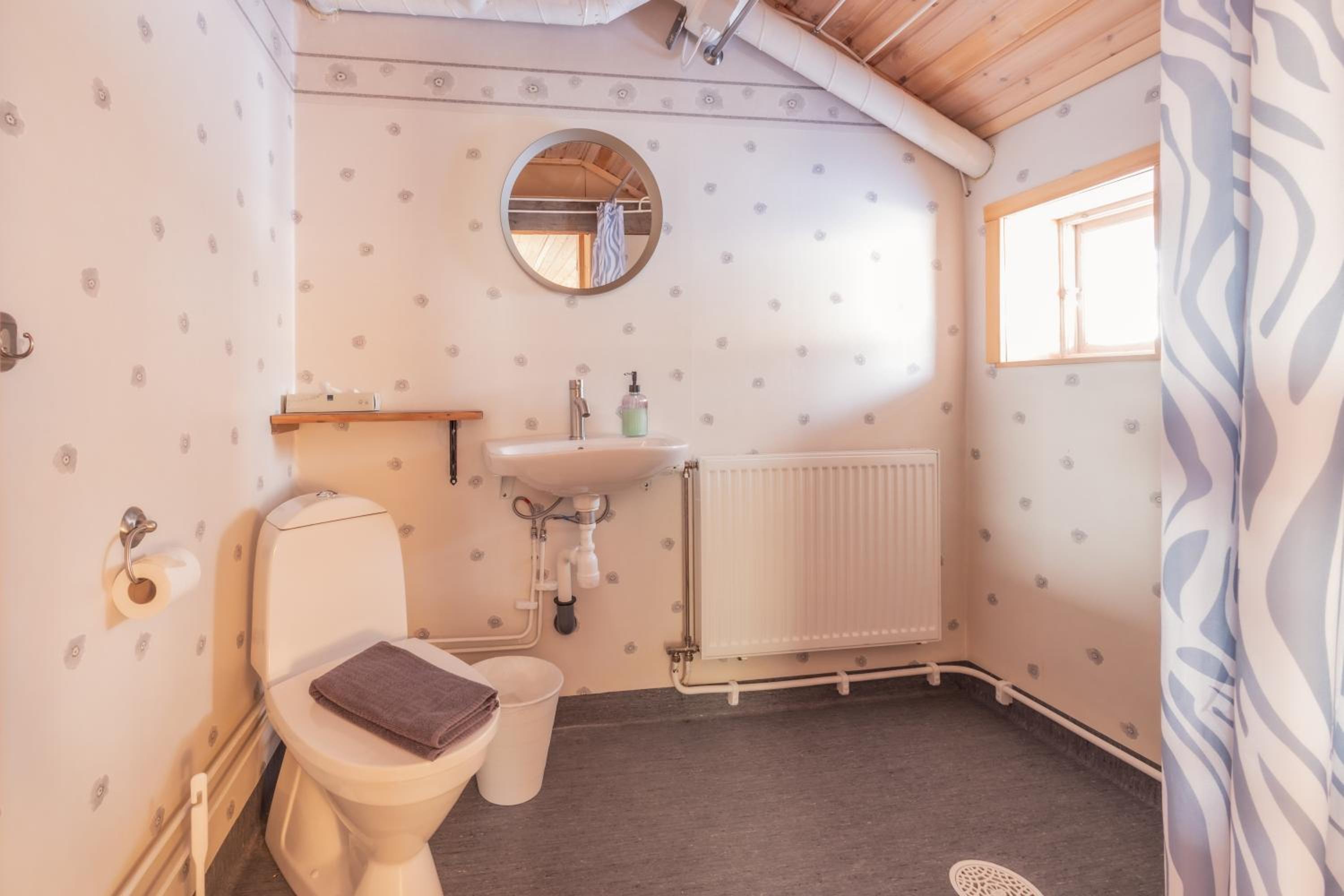 Large Double Room photo 3