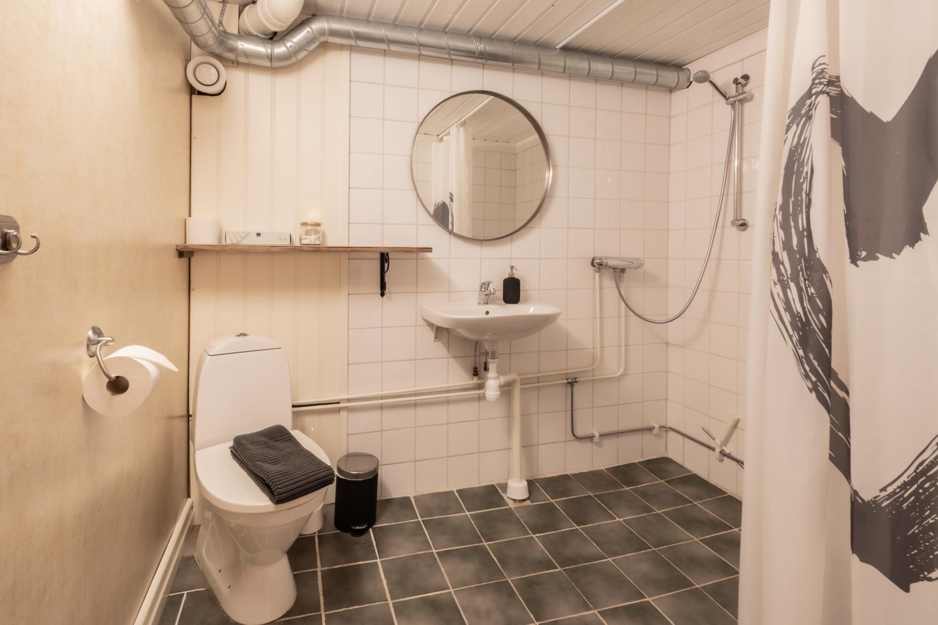 Large Double Room photo 3