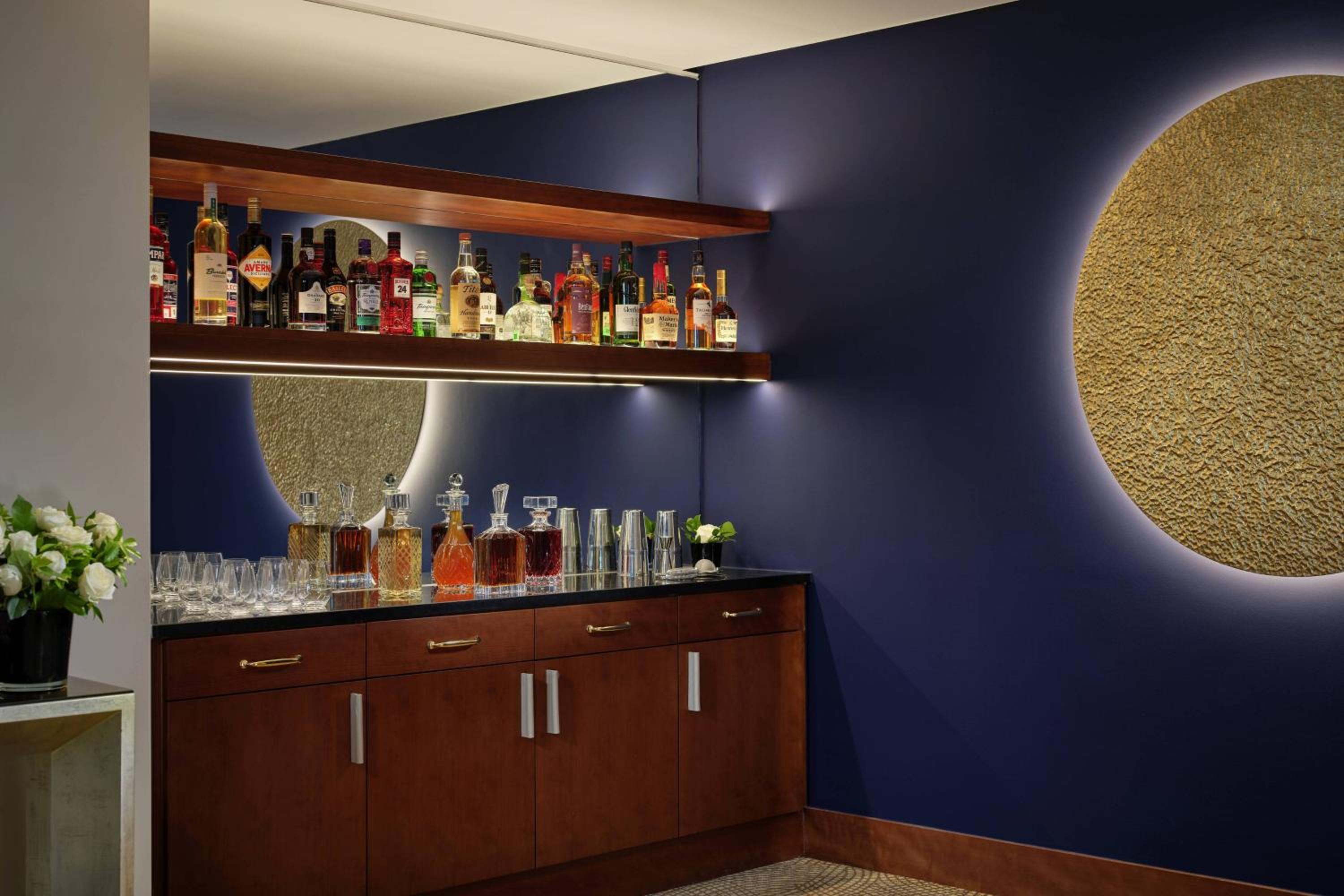Premium Executive Room with Club Lounge Access