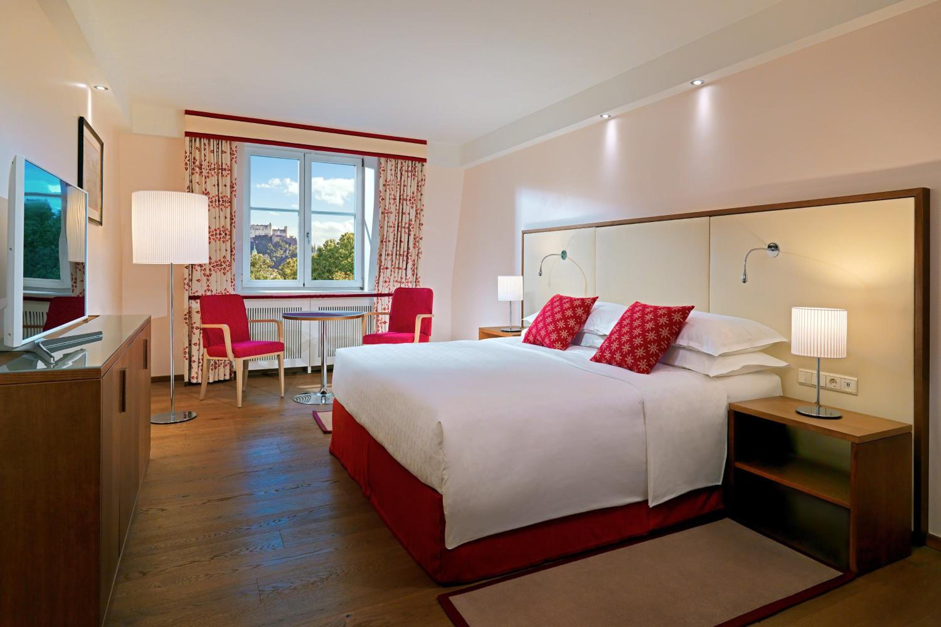 Deluxe Double Room - Photo 1