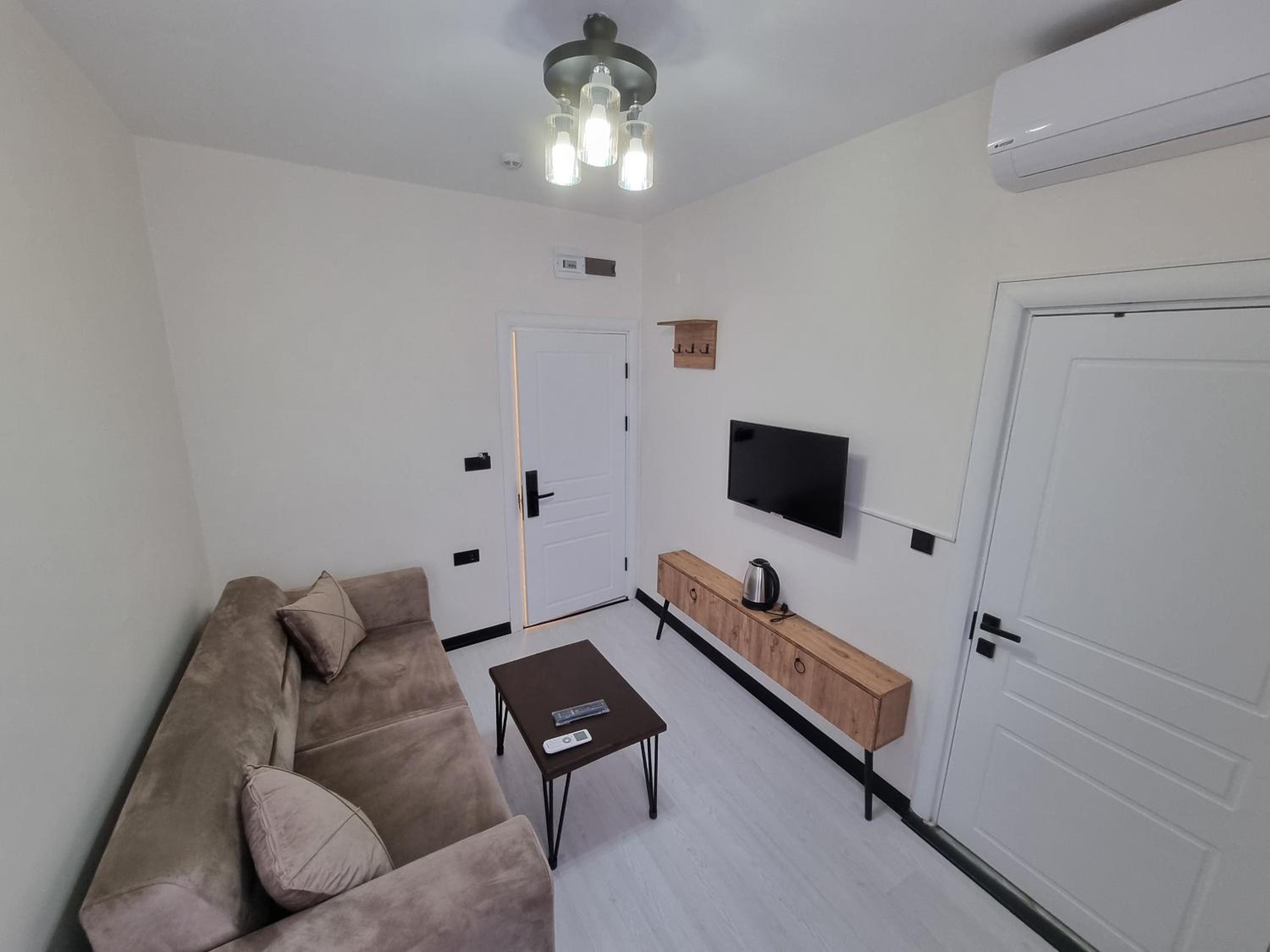 Deluxe Triple Room photo 3