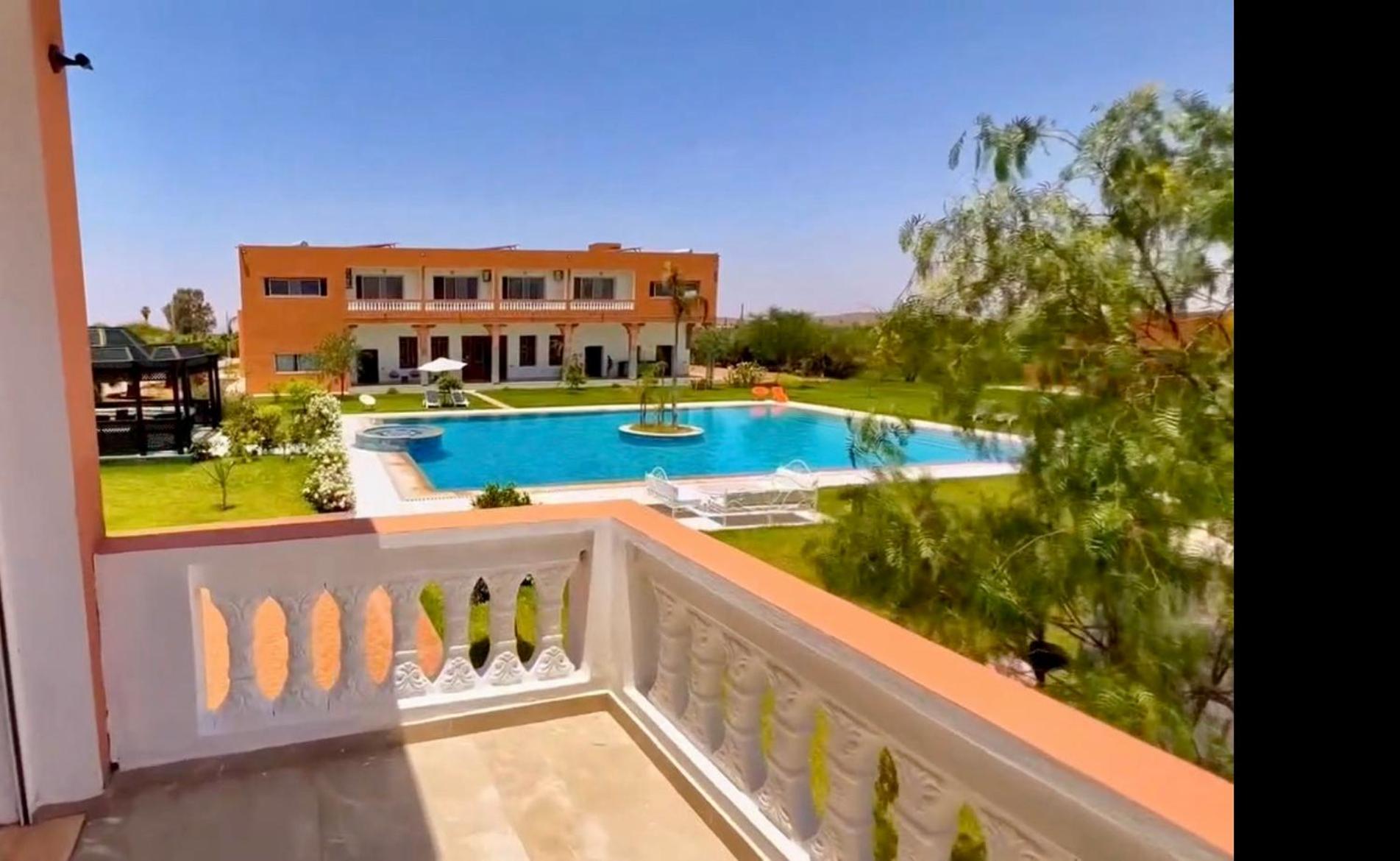 Deluxe Villa - Photo 7