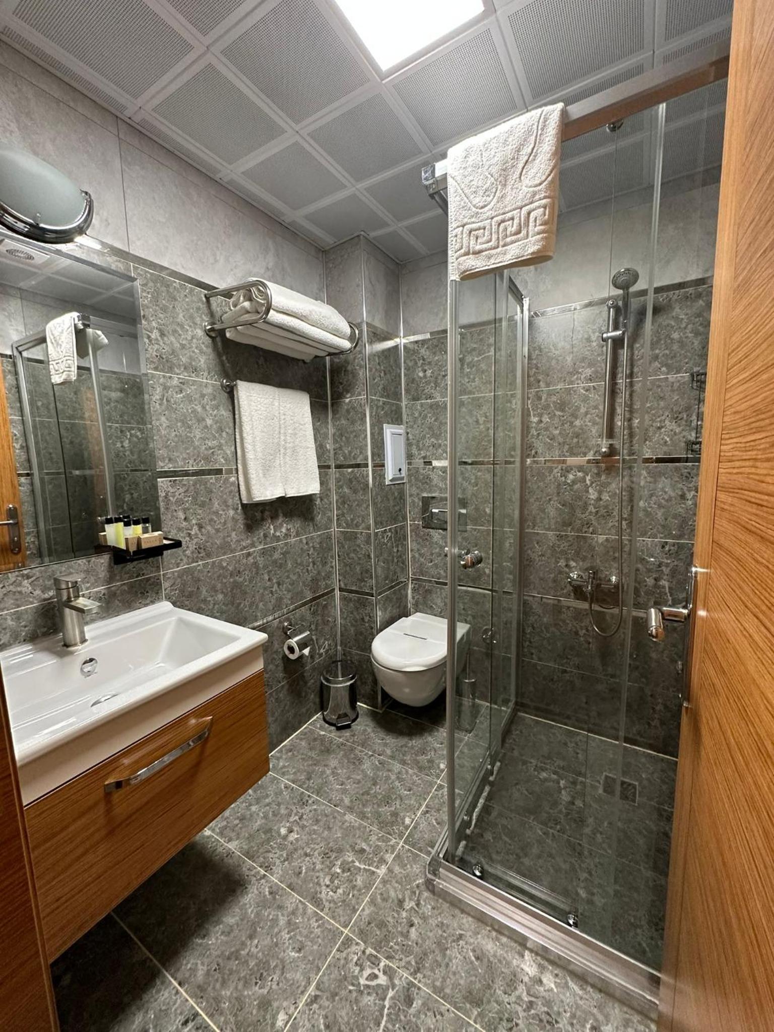 Deluxe Double Room - Photo 2